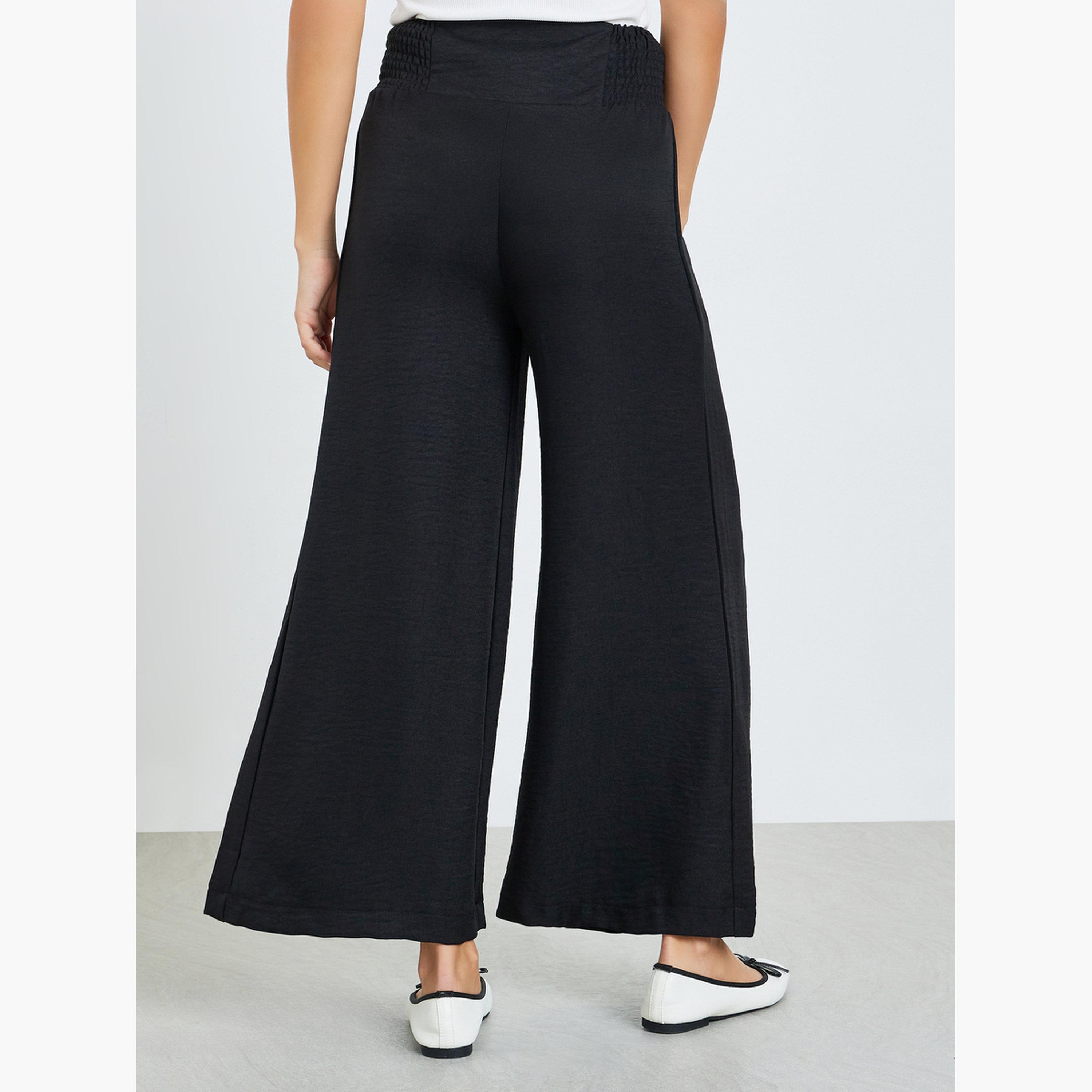 بنطال نسائي بقصة واسعة وخصر مزموم بلون أسود-women-clothing-bottoms-trousers-image-3