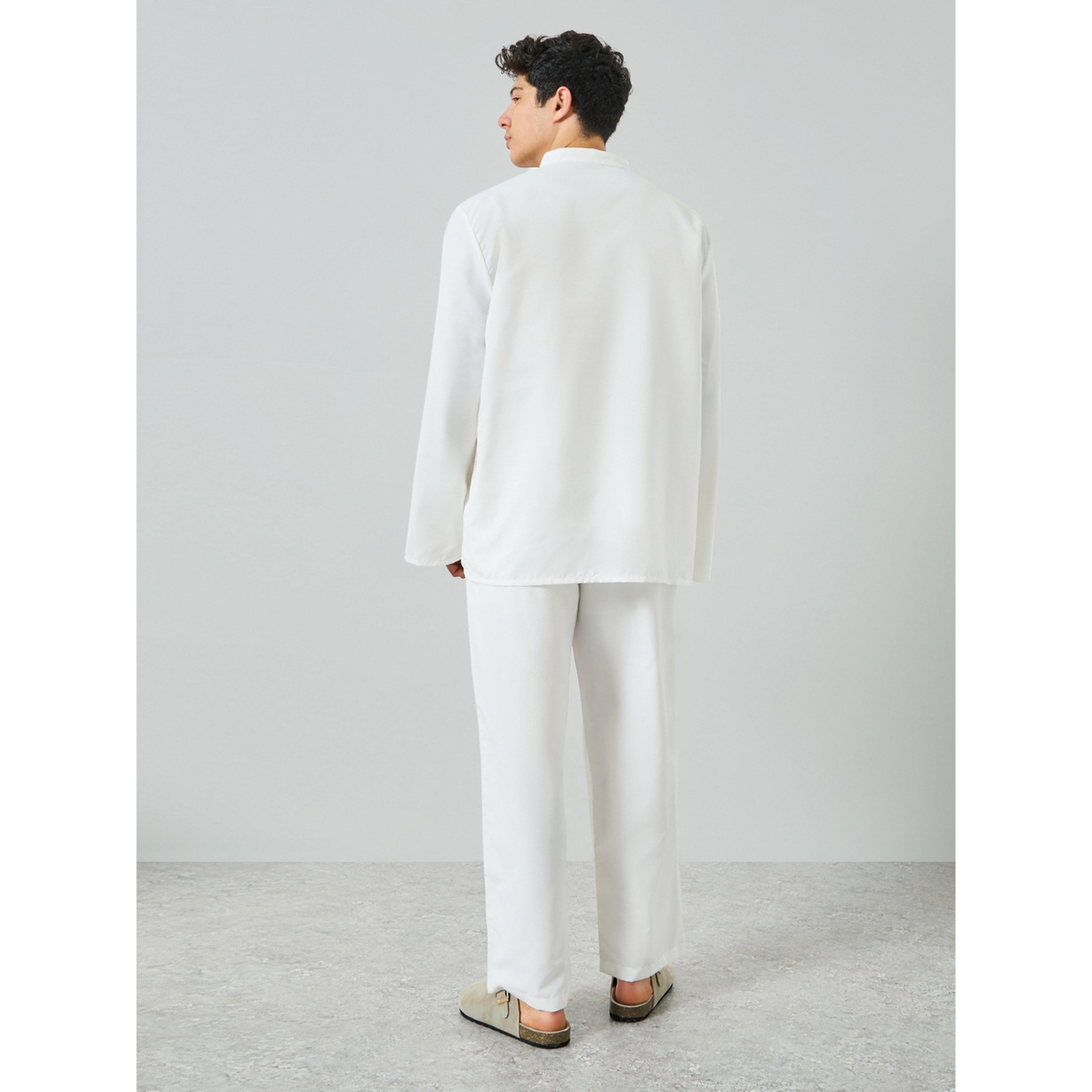 تيك تو × ستايلي - طقم رجالي من الكتان الأبيض، مكون من قميص وبنطال-men-clothing-coordsets-image-4
