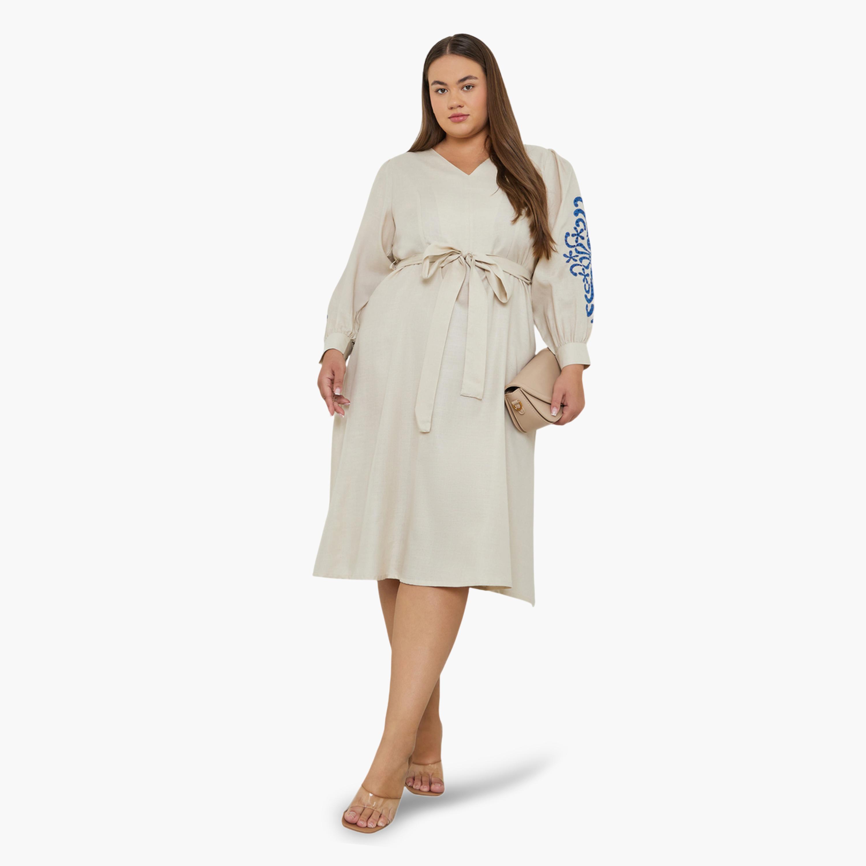 Styli Plus Size Embroidered Sleeve Midi Dress with Tie-Belt-women-clothing-dresses-image-2