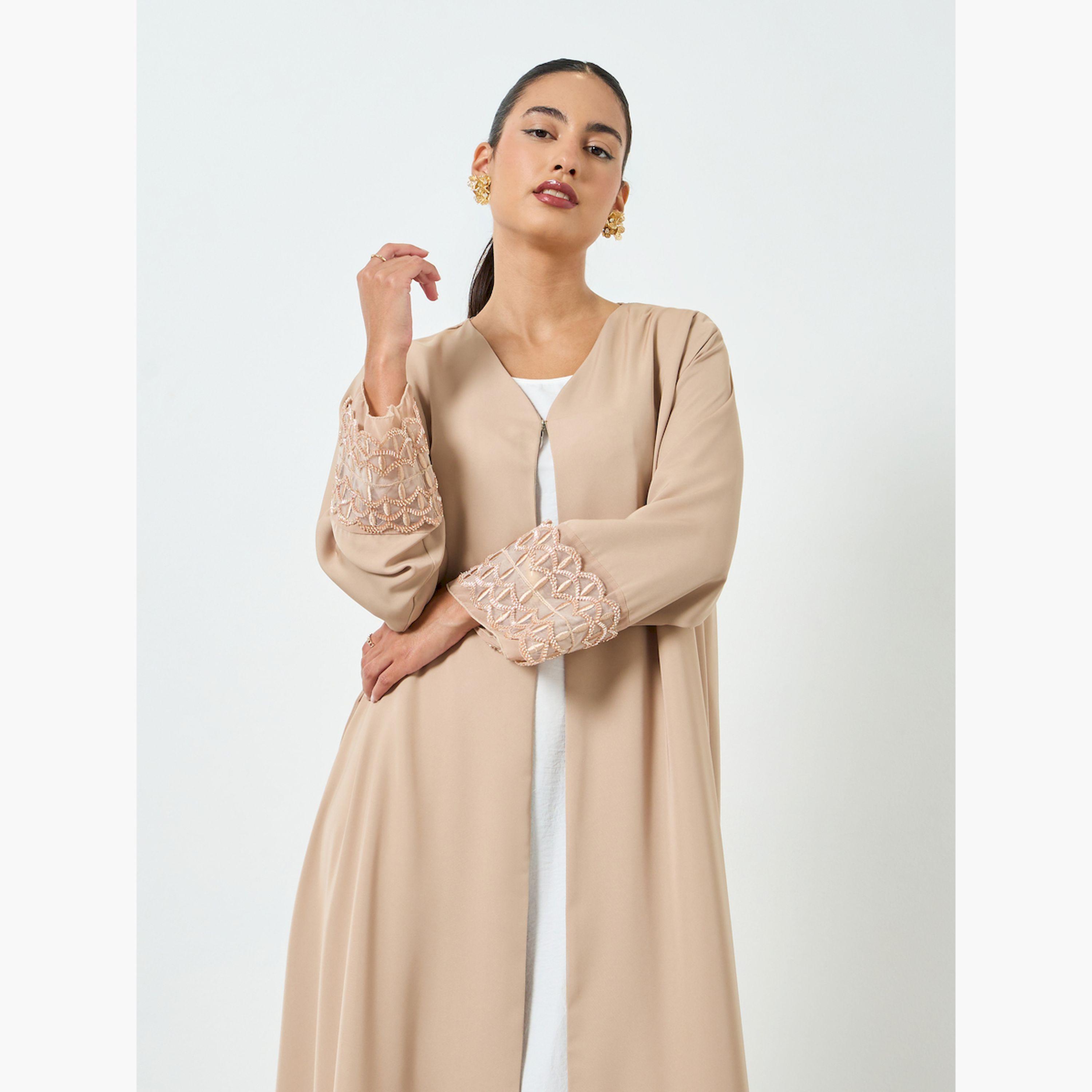 عباية مفتوحة من الامام مع أكمام شبكية ومُطرّزة-women-arabicclothing-abayas-image-2