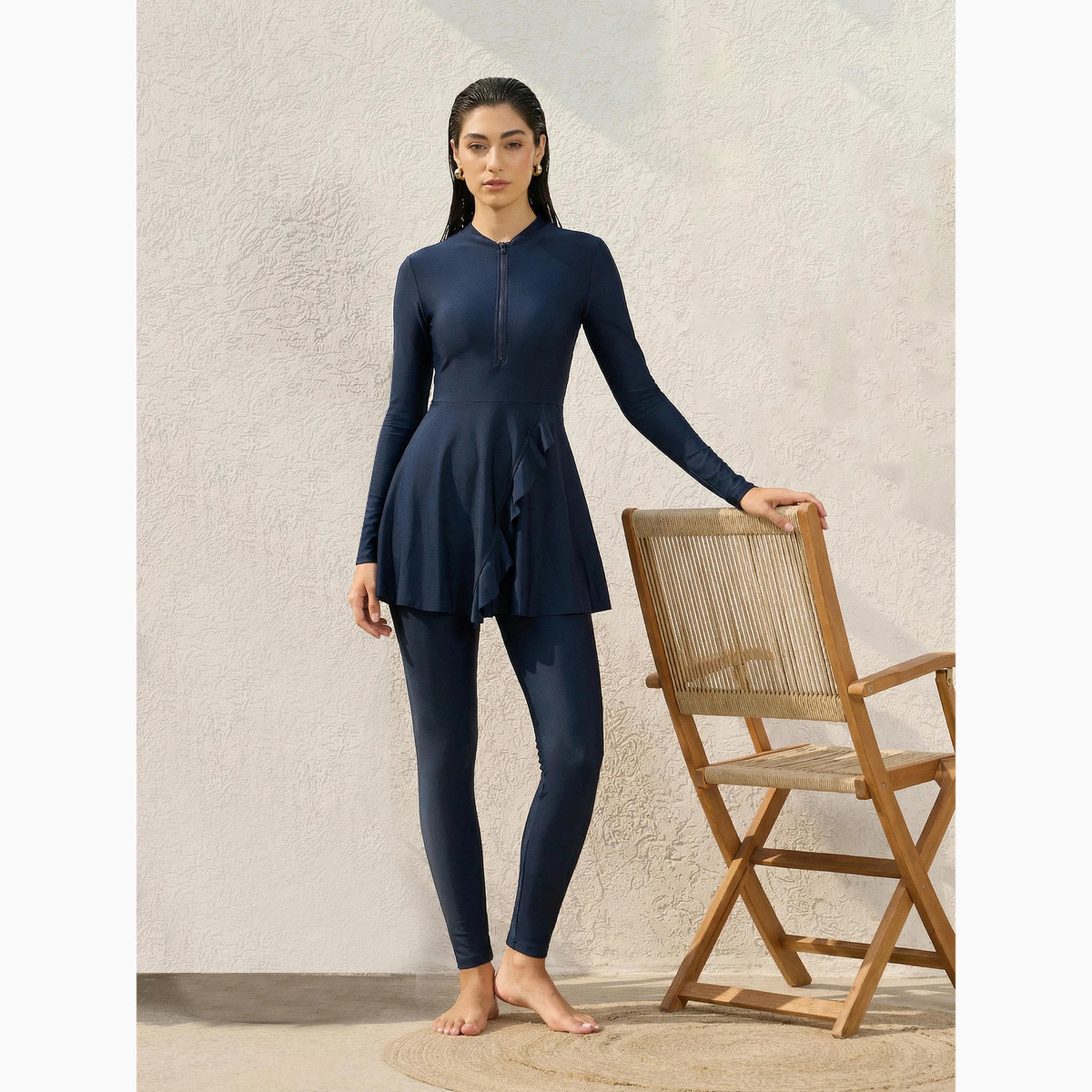 طقم بوركيني من 2 قطعة تونيك بنصف سحاب وتفاصيل كشكش وليقنز-women-clothing-swimandbeach-swim-burkinis-image-1