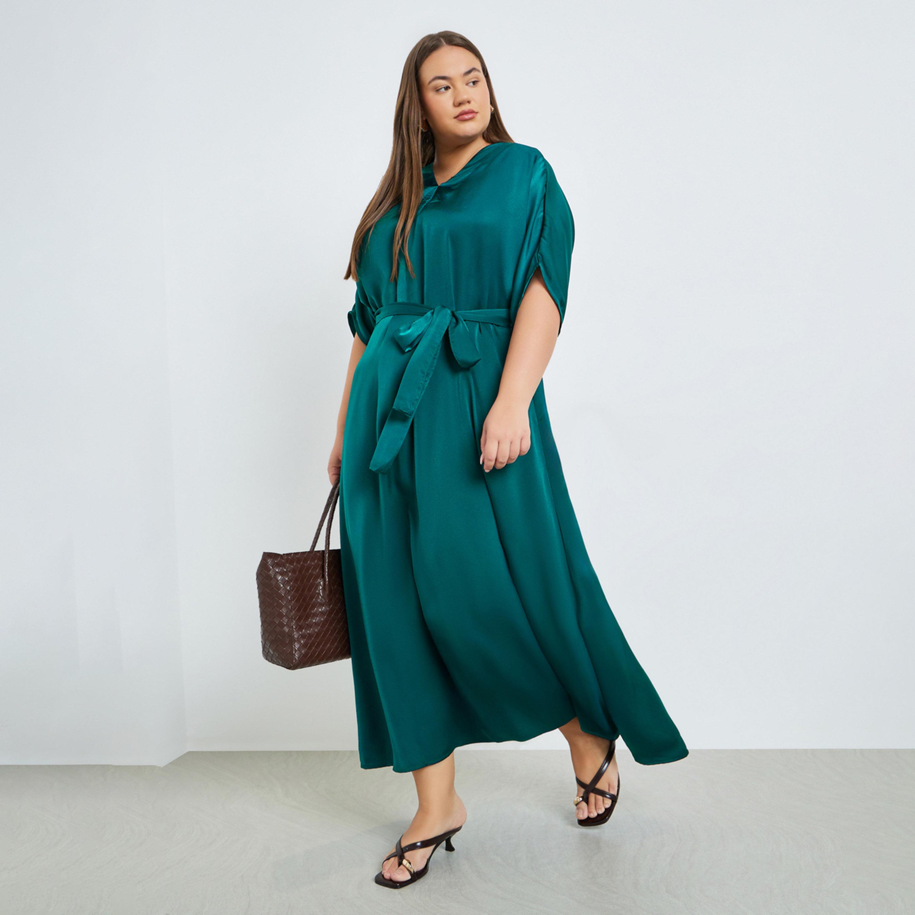 فستان طويل ساتان مطفي بحزام رباط بمقاس كبير-women-clothing-dresses-image-1