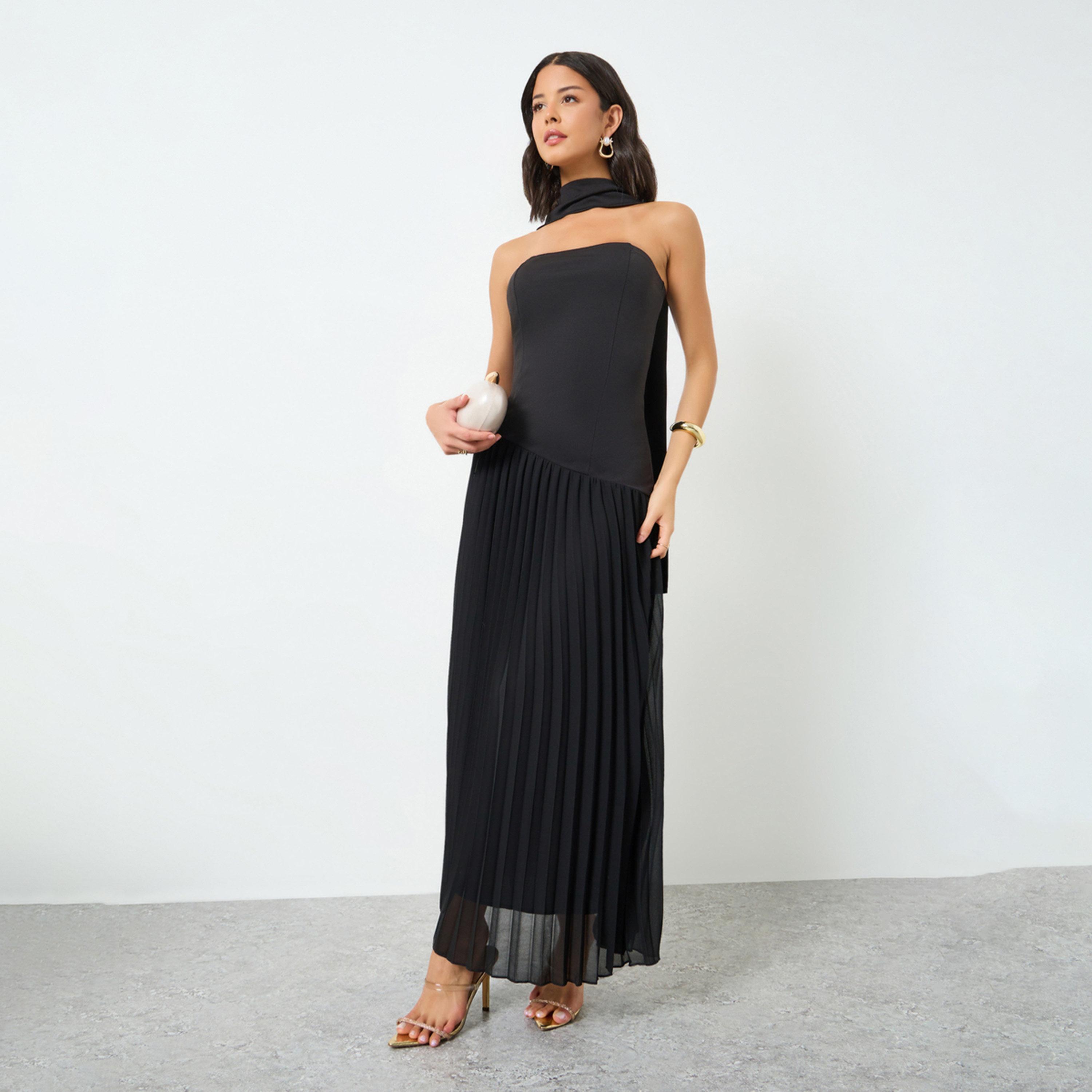 Styli Black Pleated Bandeau Maxi Evening Dress-women-clothing-dresses-image-1