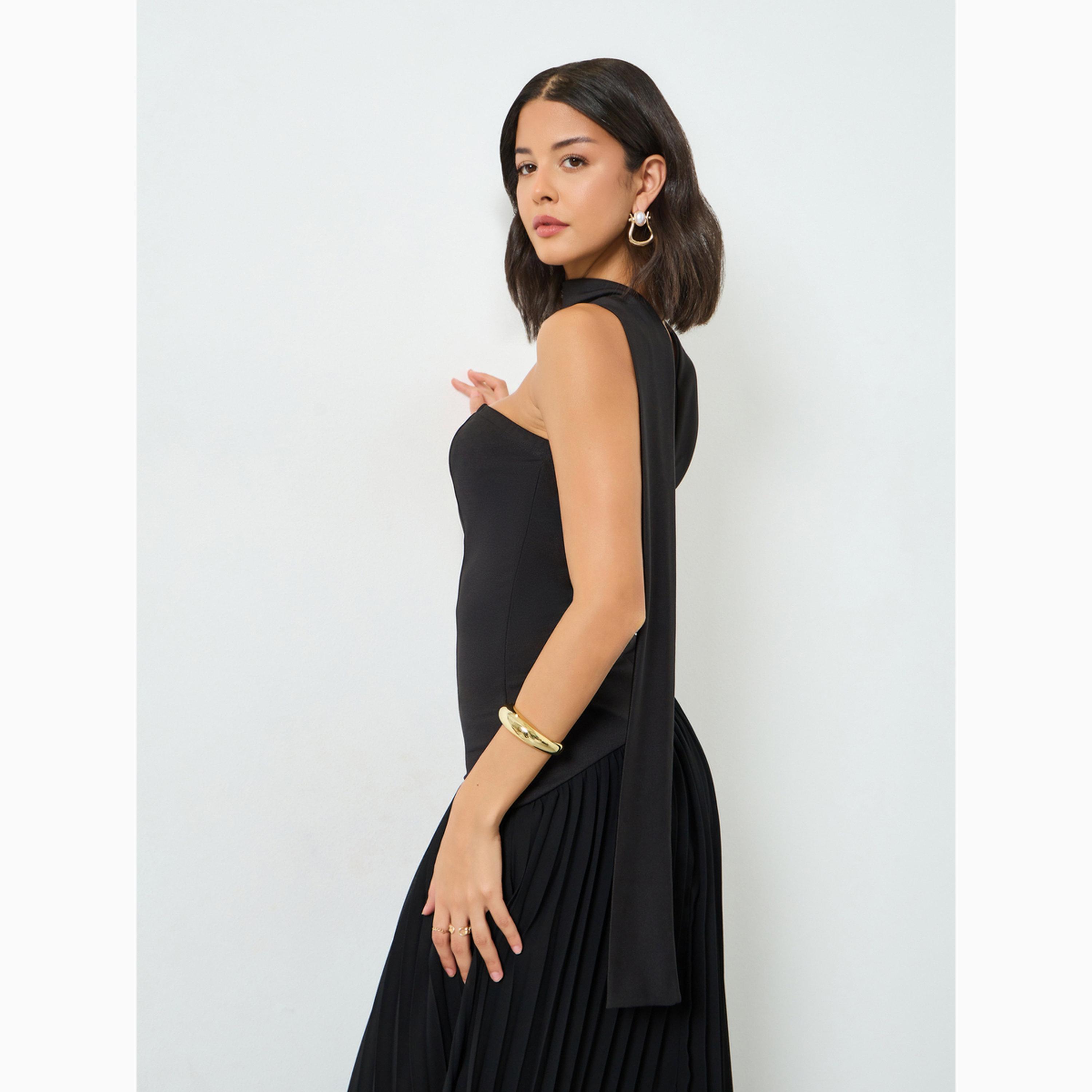 Styli Black Pleated Bandeau Maxi Evening Dress-women-clothing-dresses-image-5