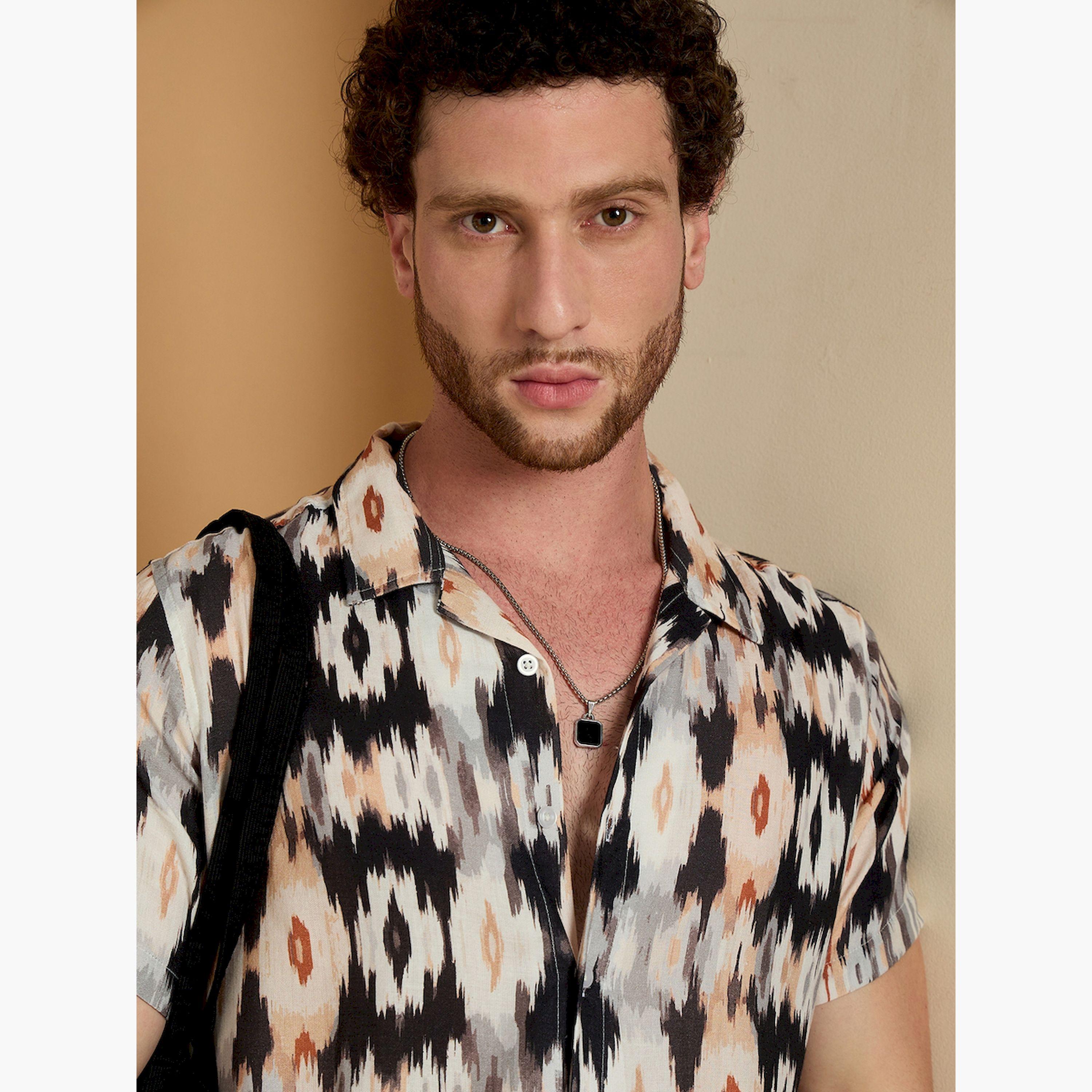 قميص كاجوال بطبعة تاي داي-men-clothing-shirts-image-5