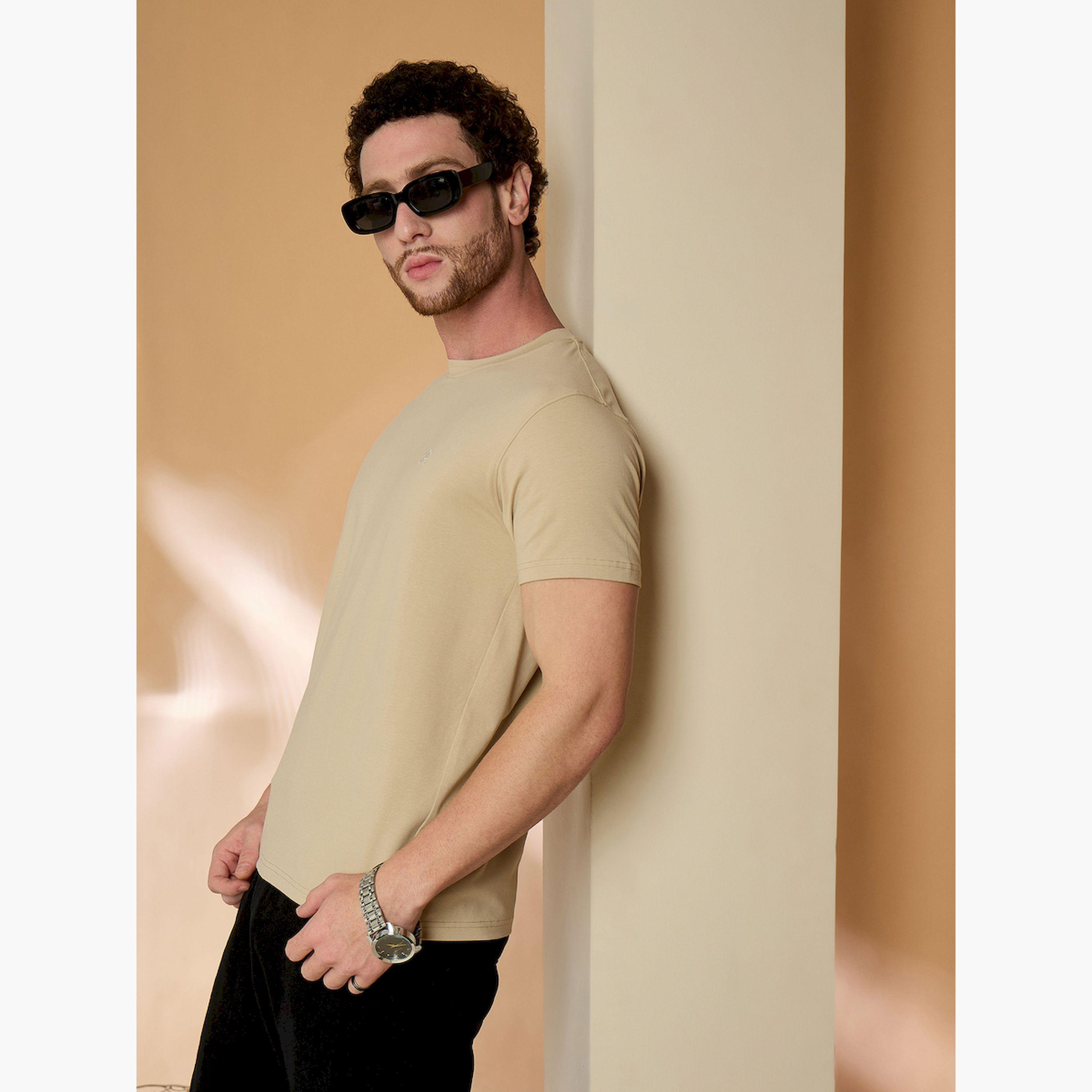 تيشيرت بيج سادة بقصة ضيقة-men-clothing-tshirtsandpolos-tshirts-image-5