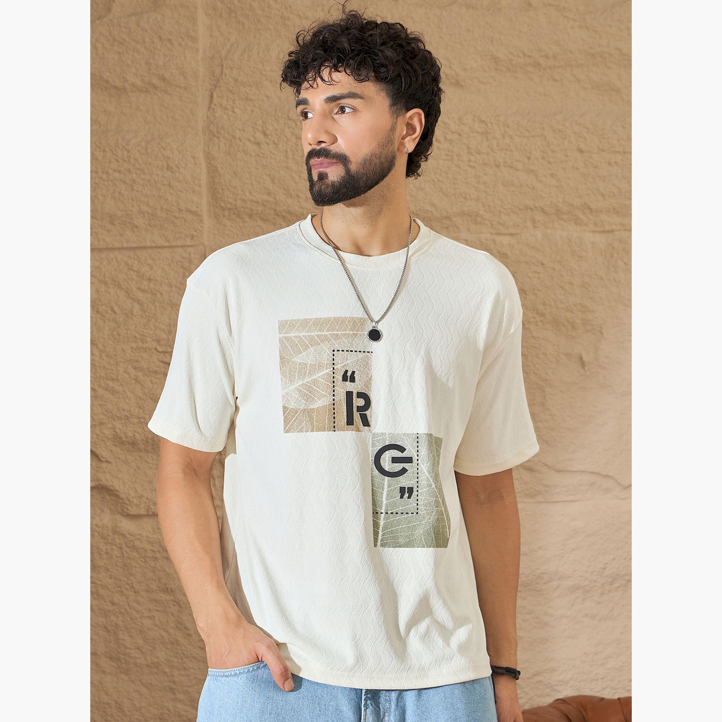 تيشيرت أوف وايت مطبوع وقصة فضفاضة-men-clothing-tshirtsandpolos-tshirts-image-1
