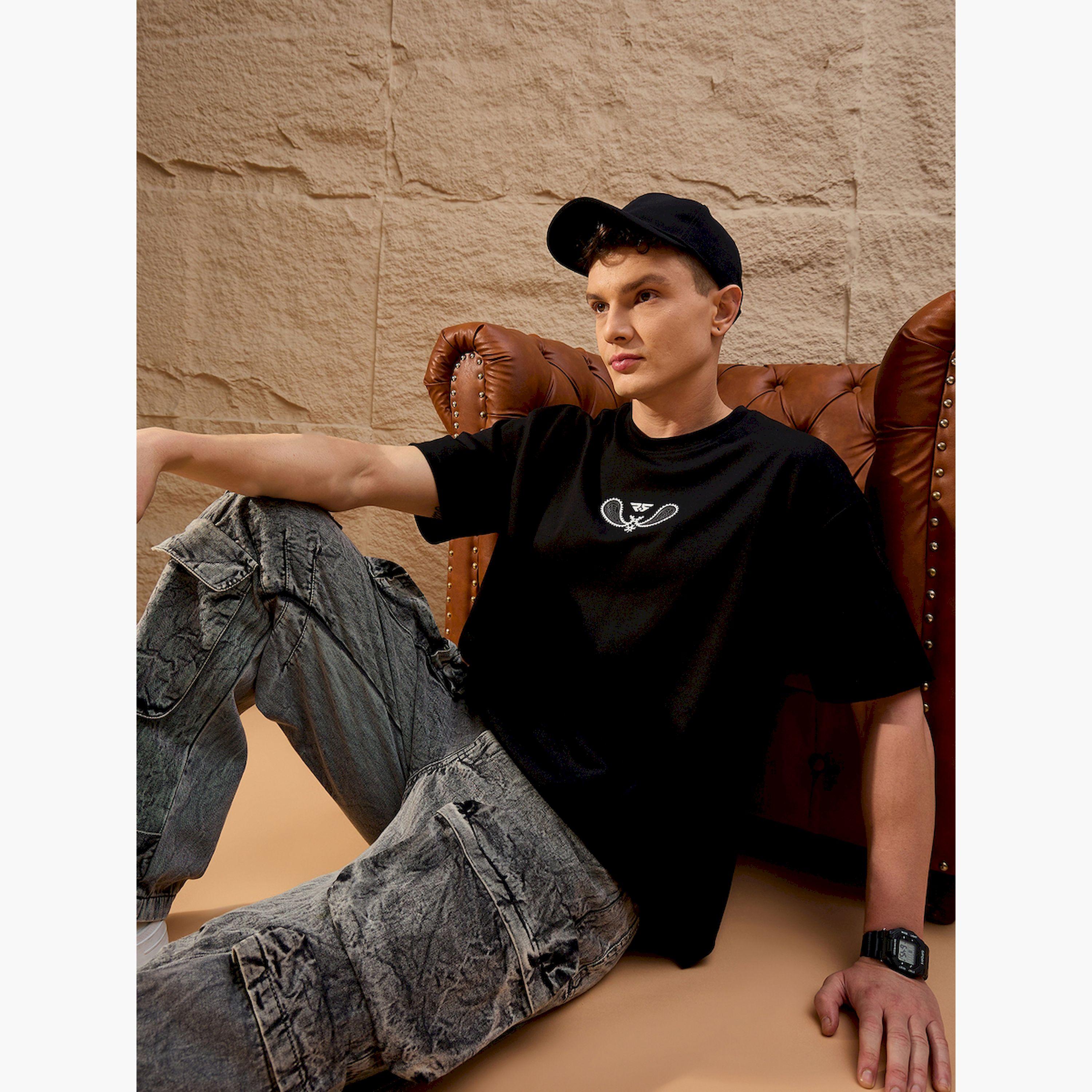 تيشيرت أسود واسع مطبوع-men-clothing-tshirtsandpolos-tshirts-image-5