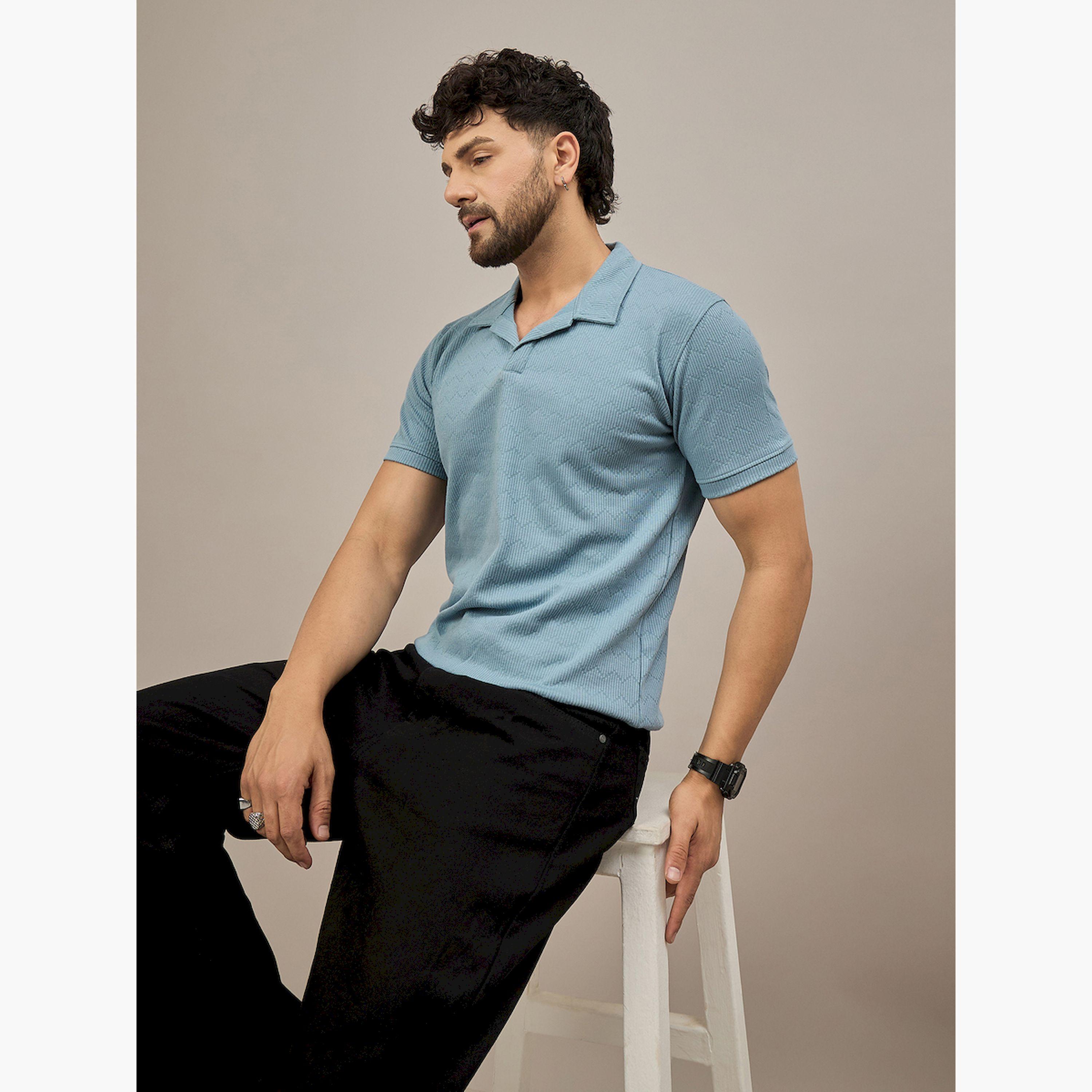 قميص بولو أزرق بأكمام قصيرة وبارز الملمس-men-clothing-tshirtsandpolos-polos-image-5