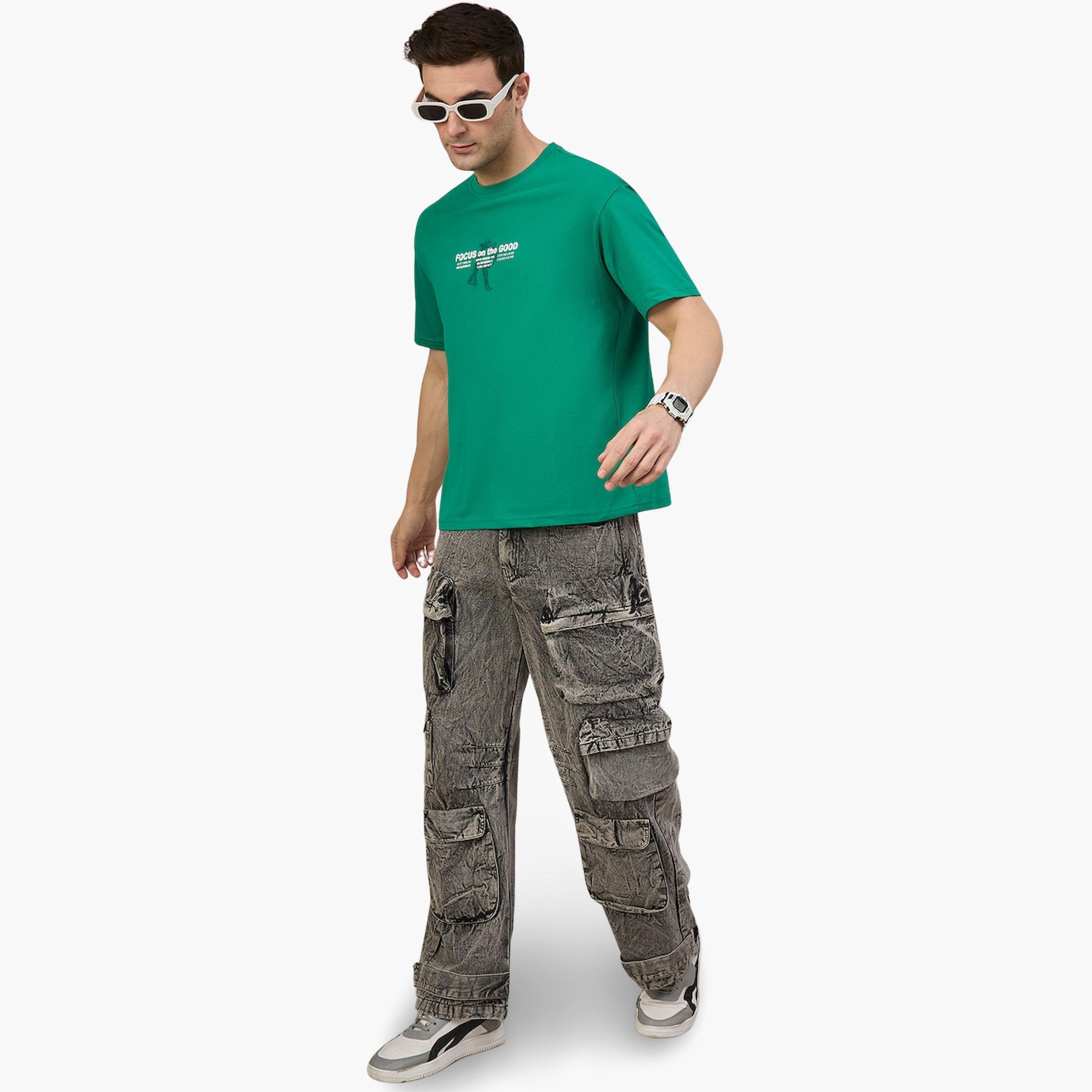 تيشيرت أخضر مطبوع وقصة بوكسي-men-clothing-tshirtsandpolos-tshirts-image-2