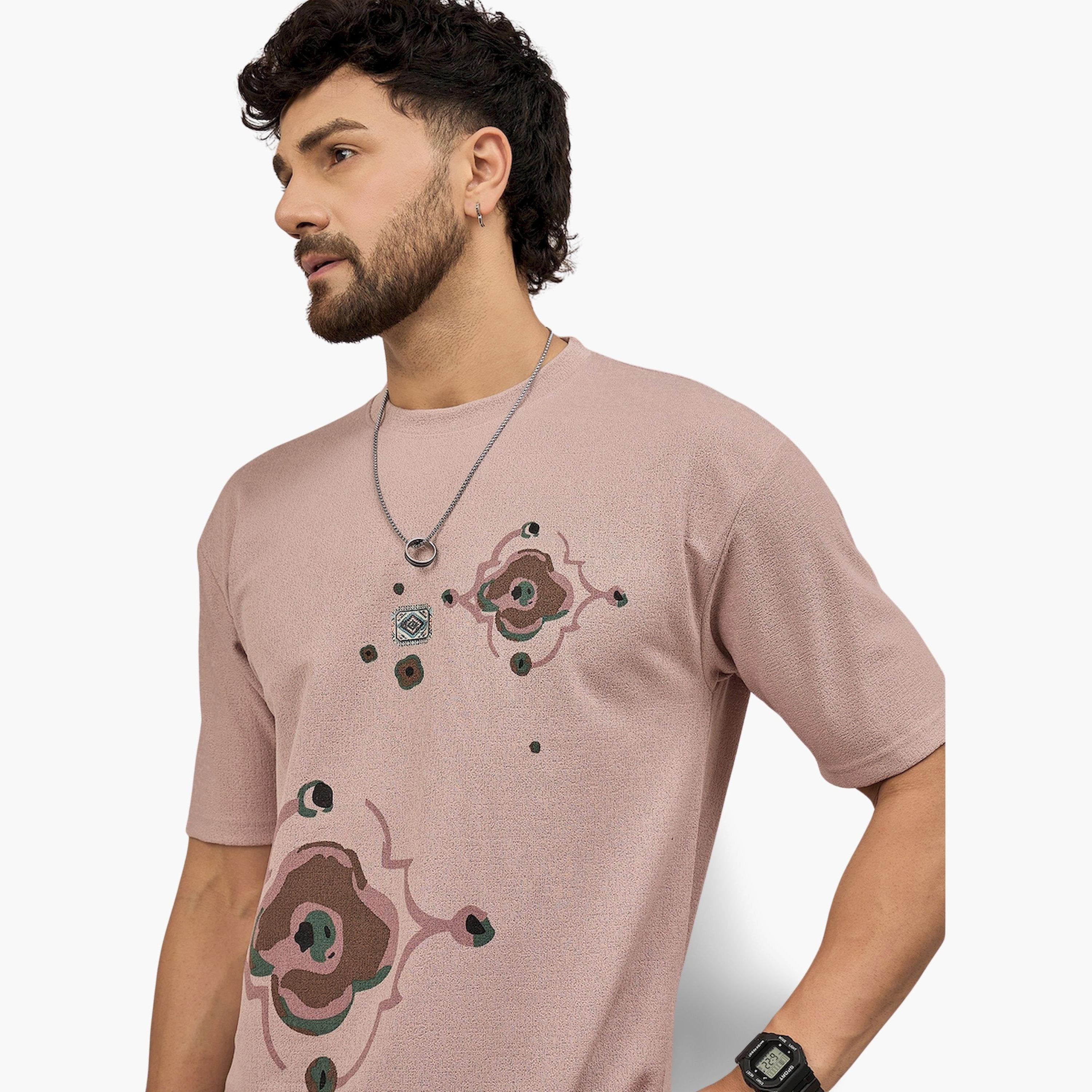 تيشيرت وردي مطبوع وبارز الملمس-men-clothing-tshirtsandpolos-tshirts-image-4