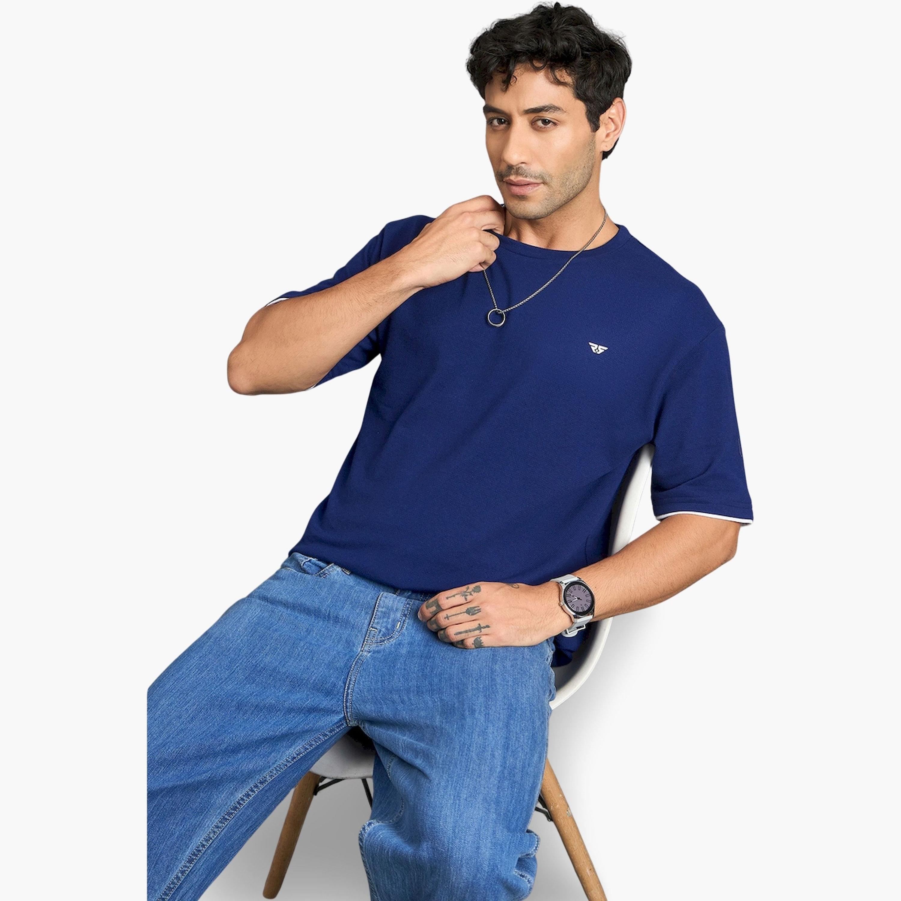 تيشيرت أزرق من مزيج القطن وقصة فضفاضة-men-clothing-tshirtsandpolos-tshirts-image-5