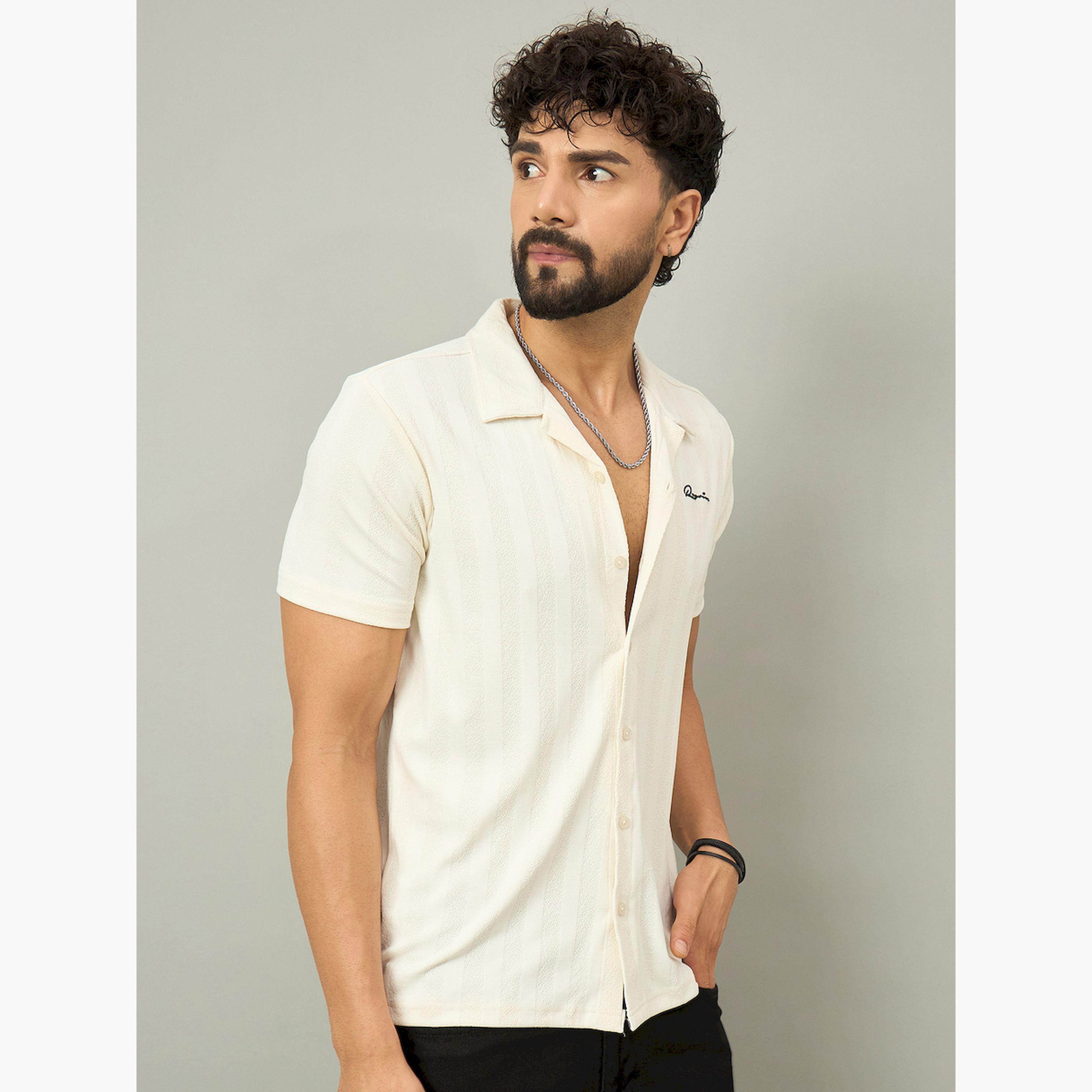 قميص أوف وايت بارز الملمس بأزرار-men-clothing-shirts-image-3
