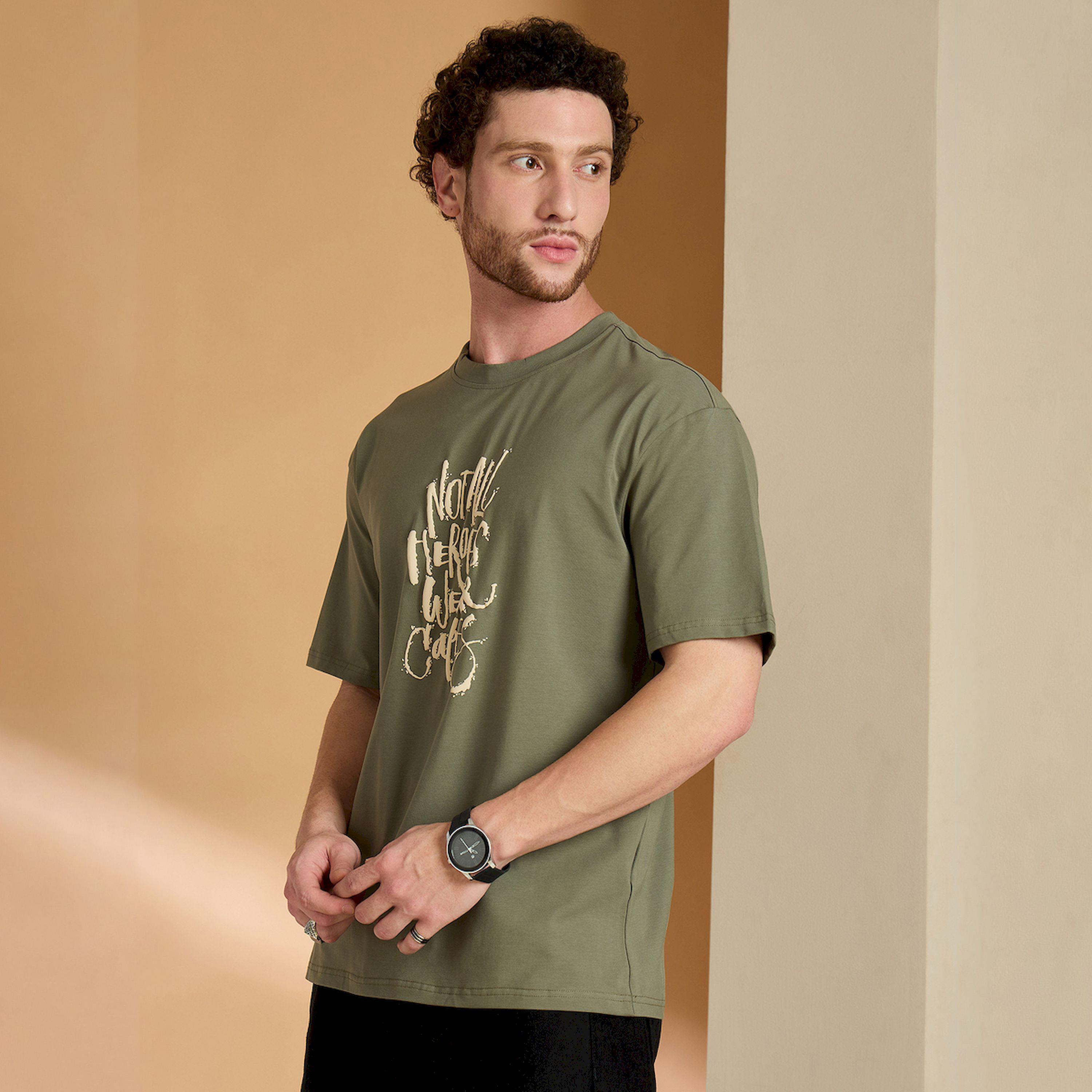 تيشيرت زيتوني بياقة دائرية وطبعة جرافيك-men-clothing-tshirtsandpolos-tshirts-image-3