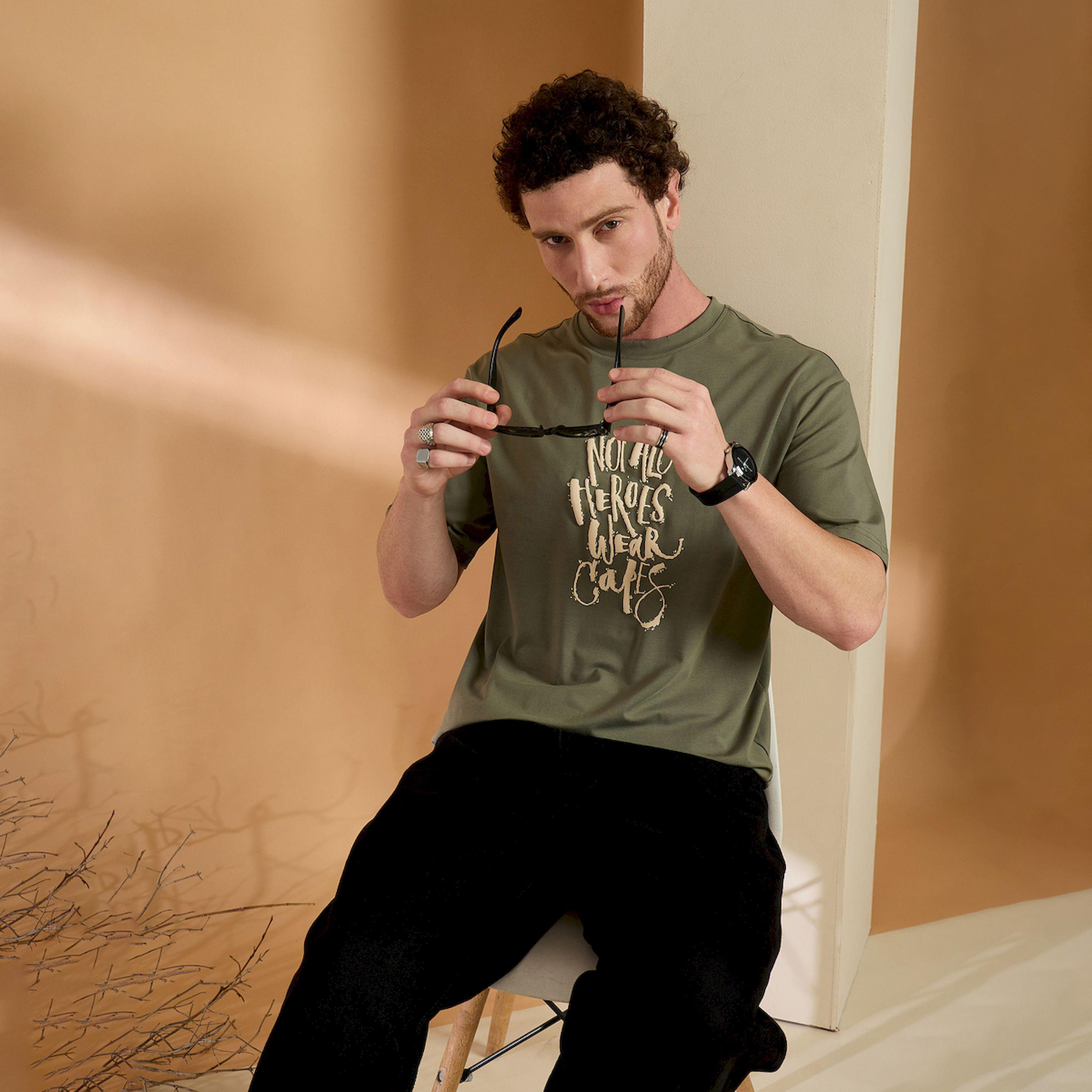 REPRISE X Styli Olive Graphic Print Crew Neck T-Shirt-men-clothing-tshirtsandpolos-tshirts-image-6