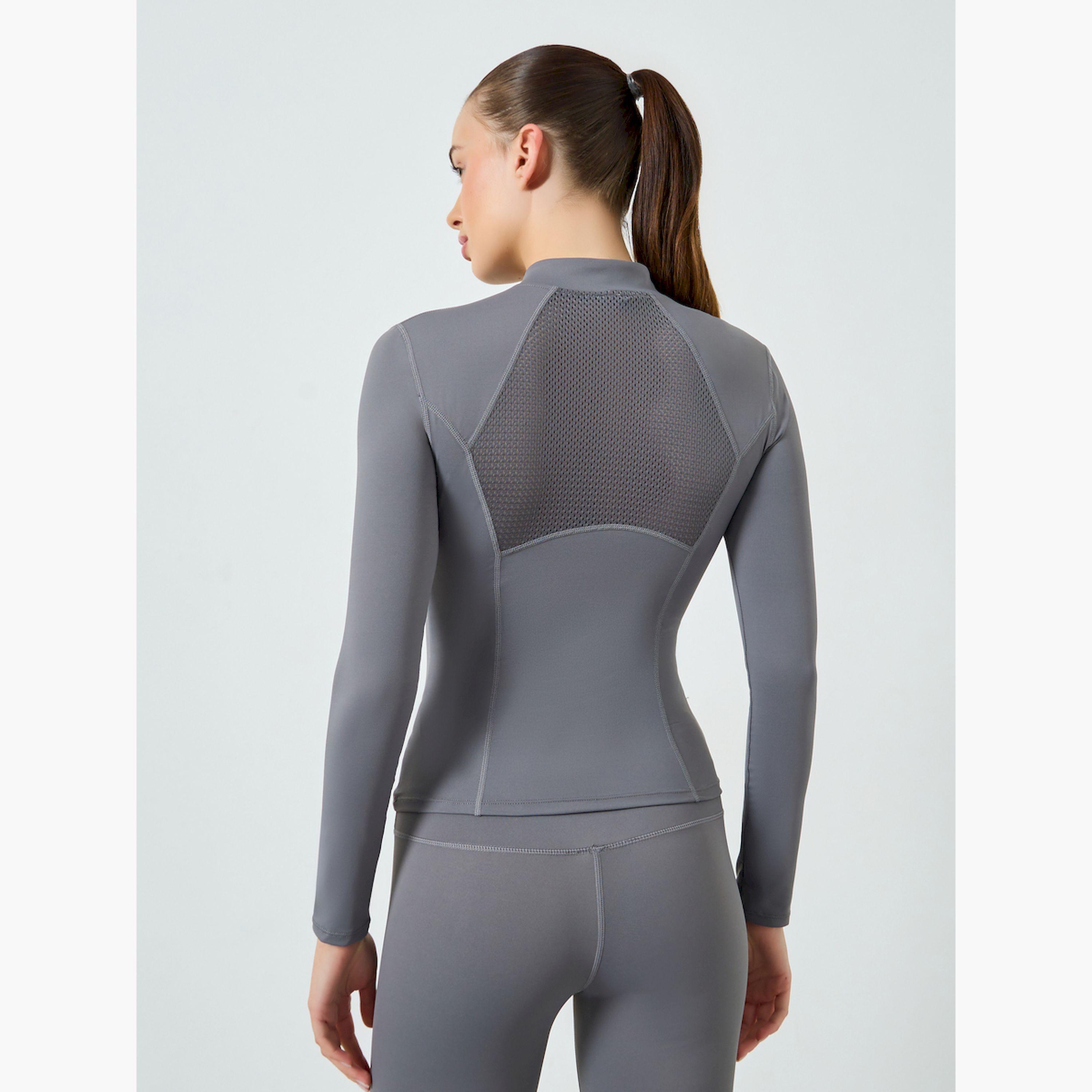 بلوزة بأكمام طويلة وسحاب جزئي وتفاصيل درزات-sports-women-clothing-tshirtsandvests-image-3