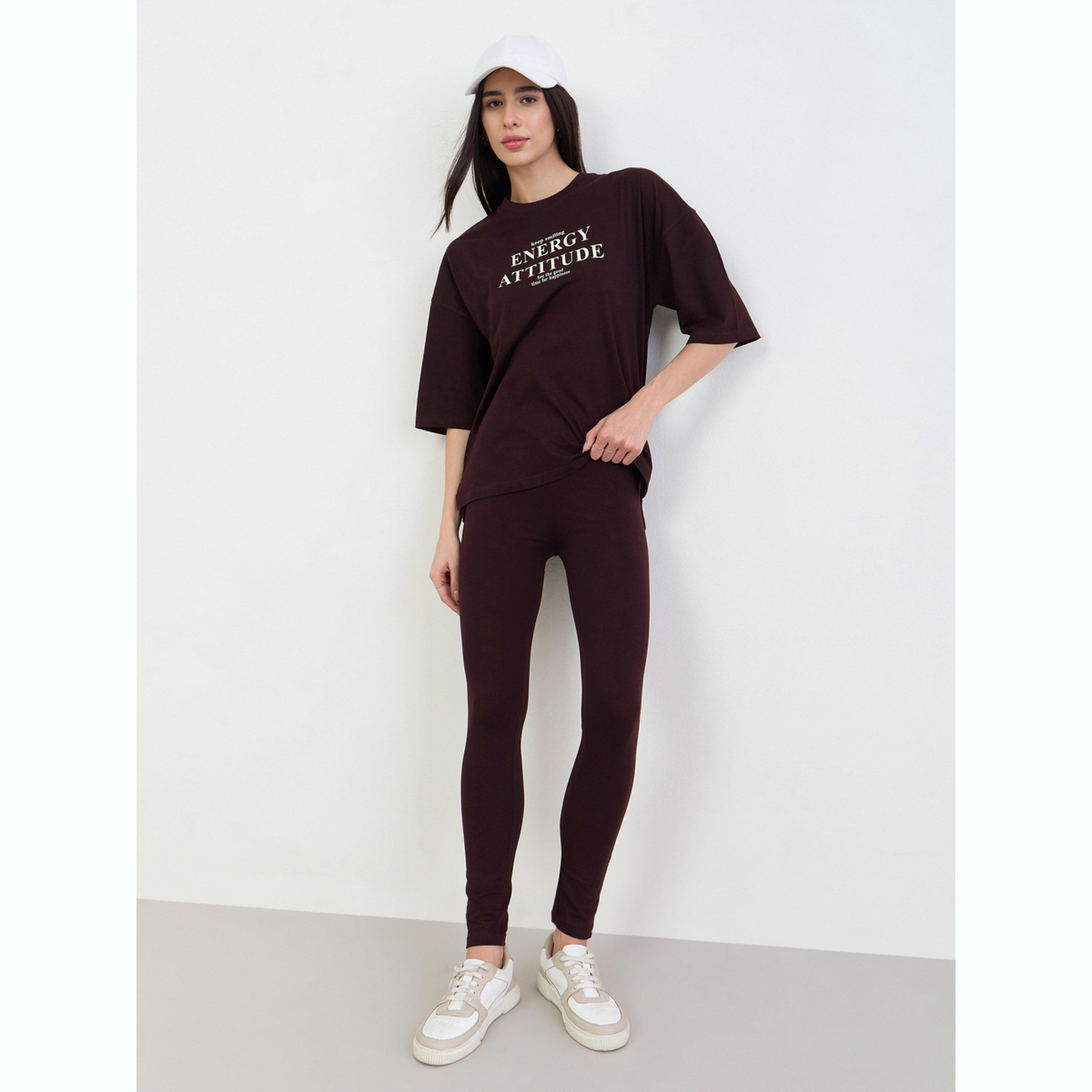 مجموعة من ليقنز وتيشيرت بقصة مريحة وبطبعات-women-clothing-coordsets-image-2