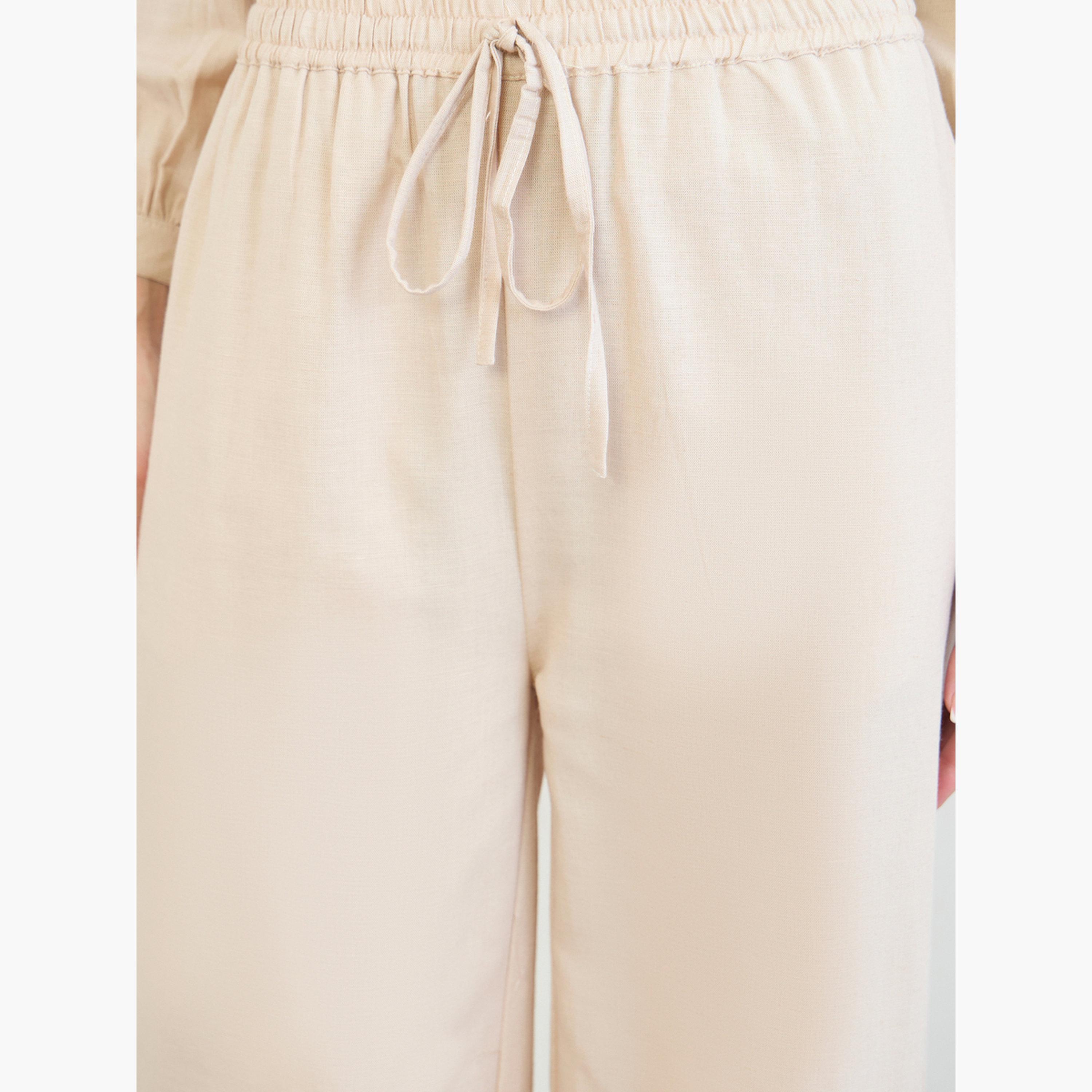 طقم منسق من بنطال وبلوزة قطن مع تفاصيل دانتيل إدخال-women-clothing-coordsets-image-6