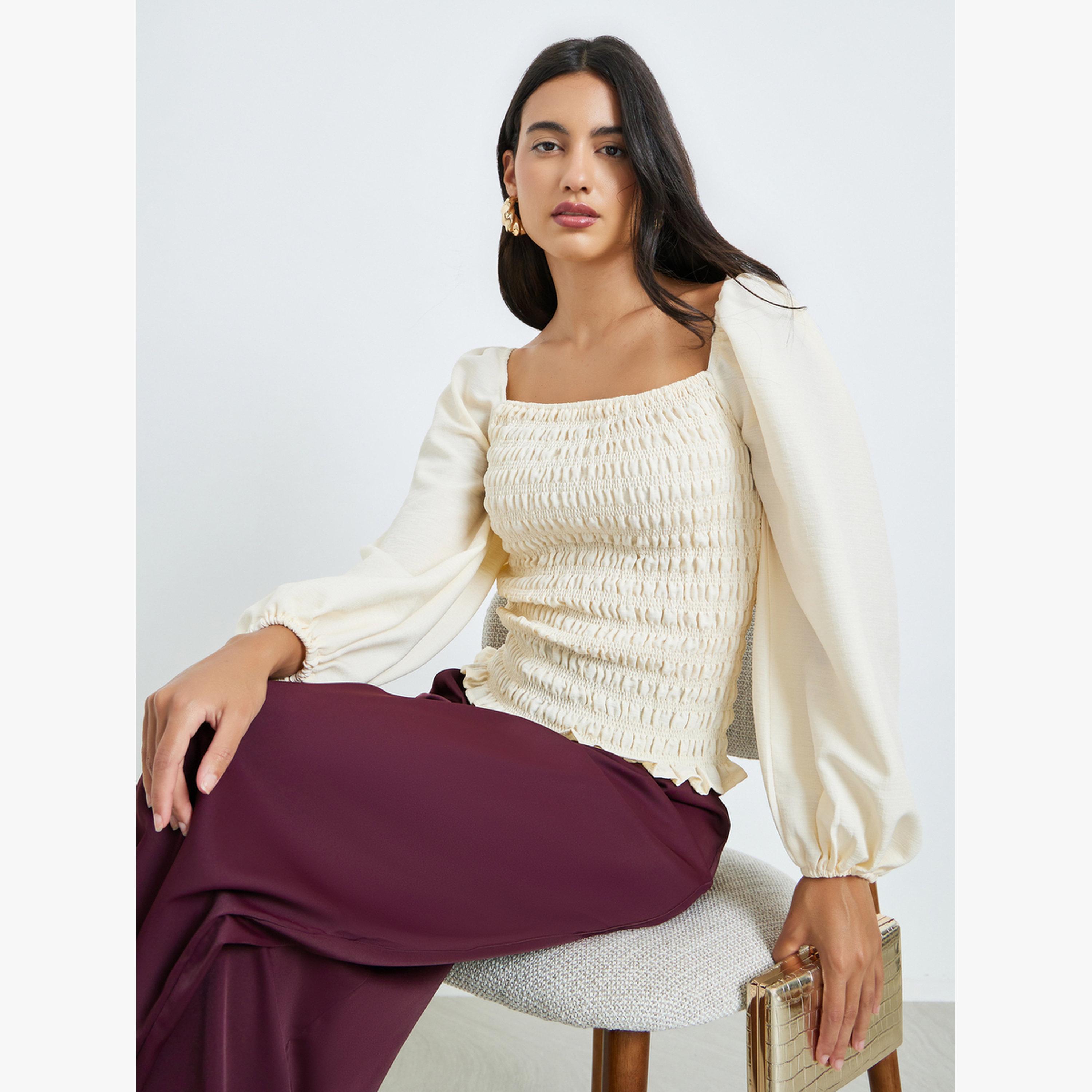 بلوزة بأكمام بالون وتفاصيل مزمومة-women-clothing-shirtsandblouses-blouses-image-3