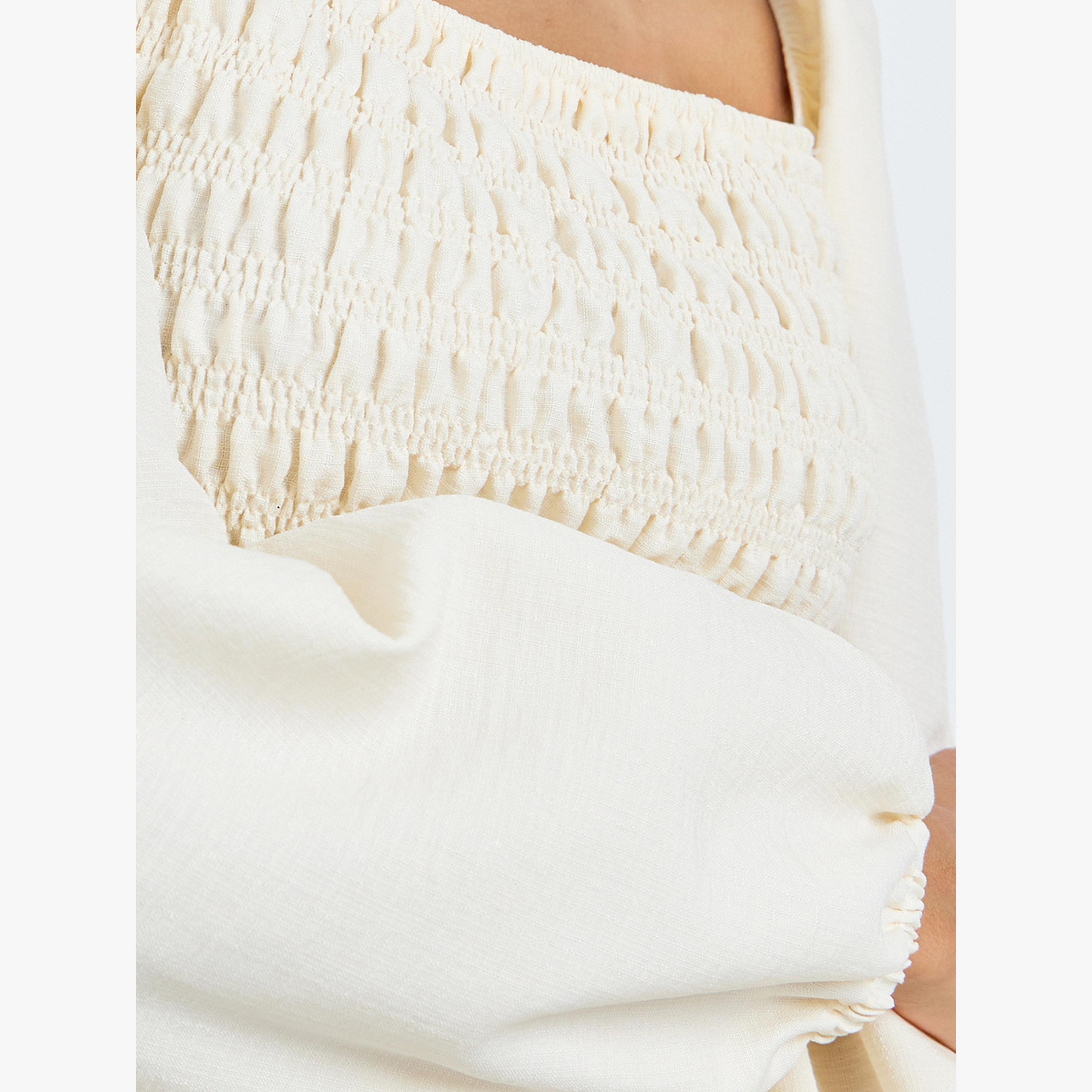 بلوزة بأكمام بالون وتفاصيل مزمومة-women-clothing-shirtsandblouses-blouses-image-5