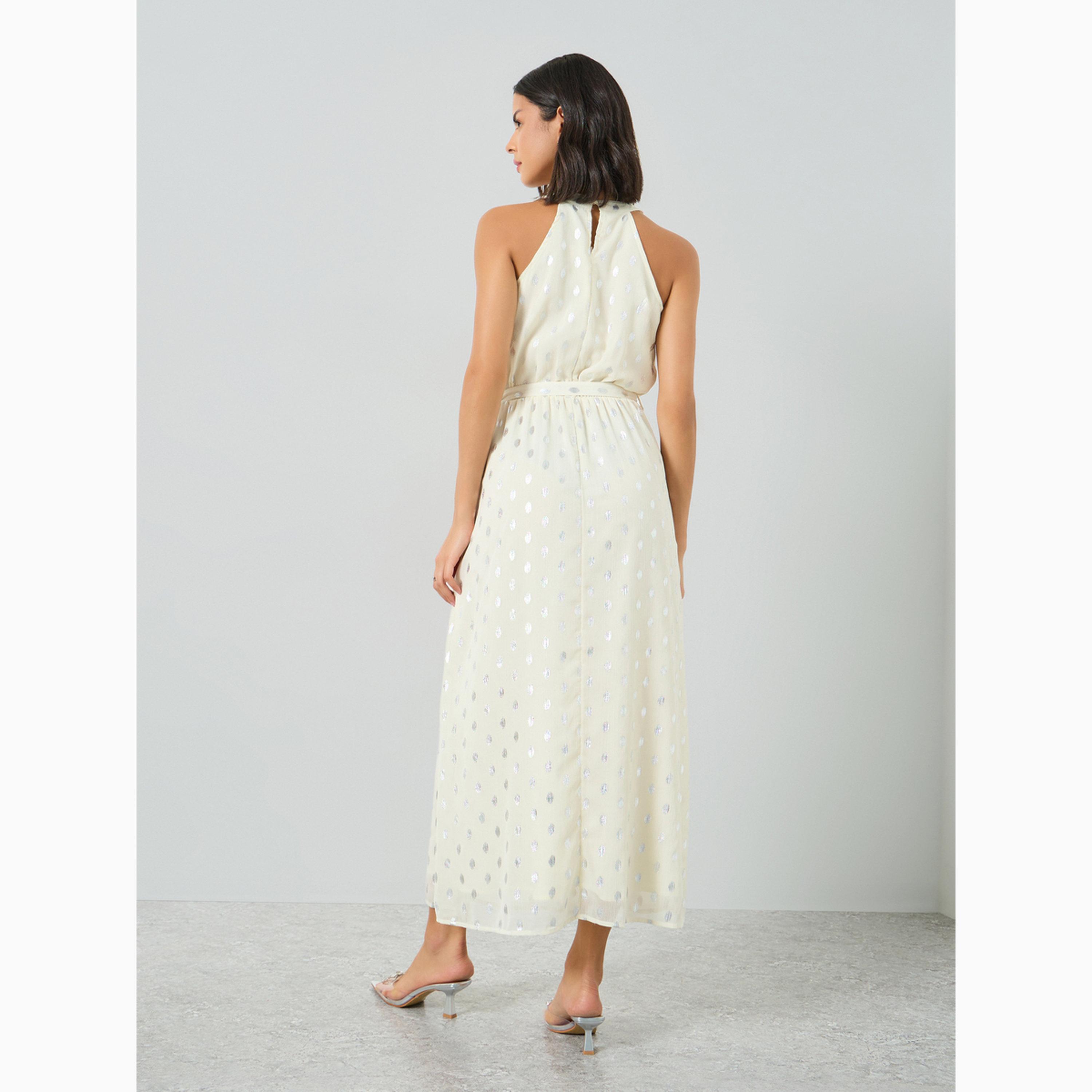Styli Off-White Foil Print Maxi Dress with Tie-Belt-women-clothing-dresses-image-5