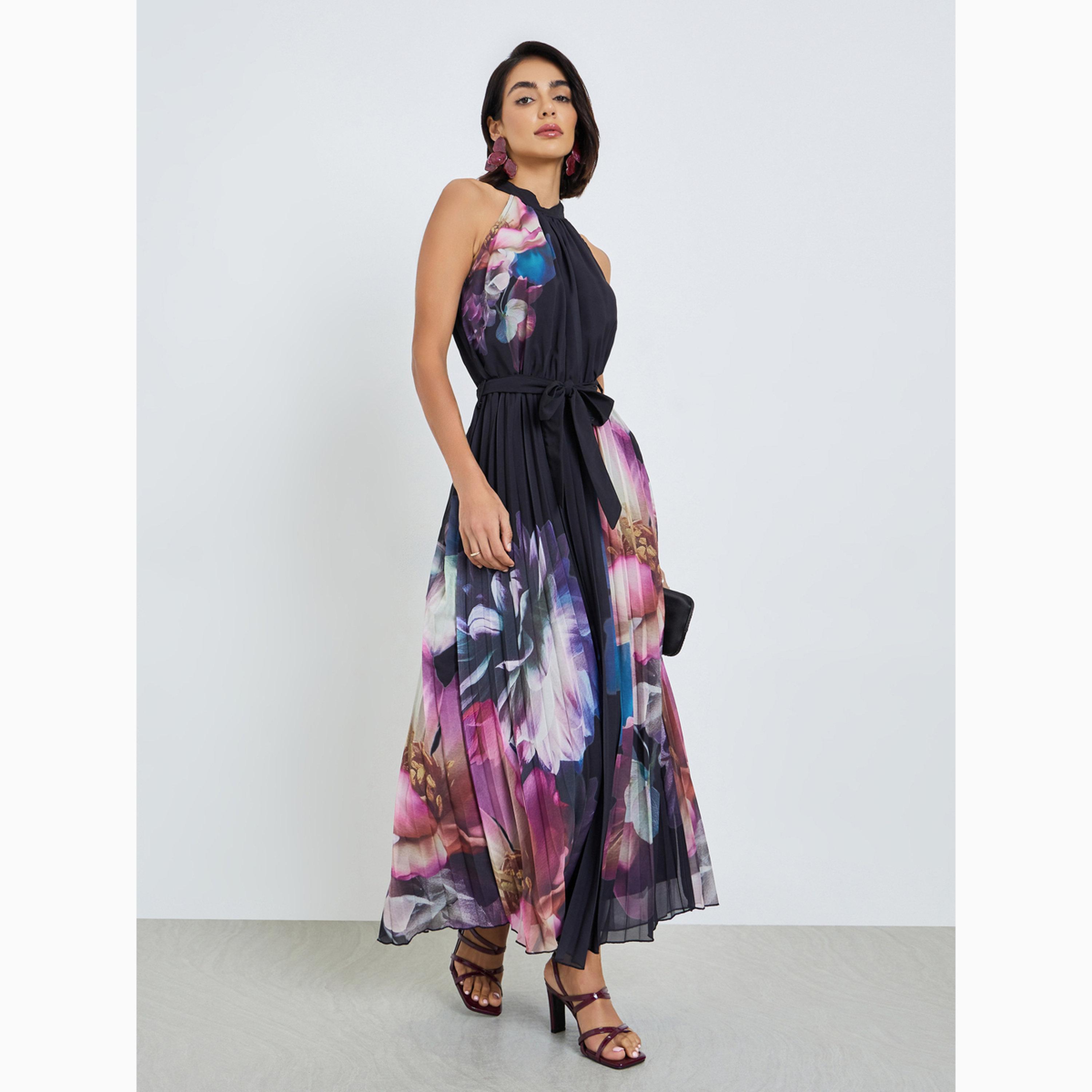 Styli Navy Blue Floral Print Pleated A-Line Maxi Dress-women-clothing-dresses-image-3