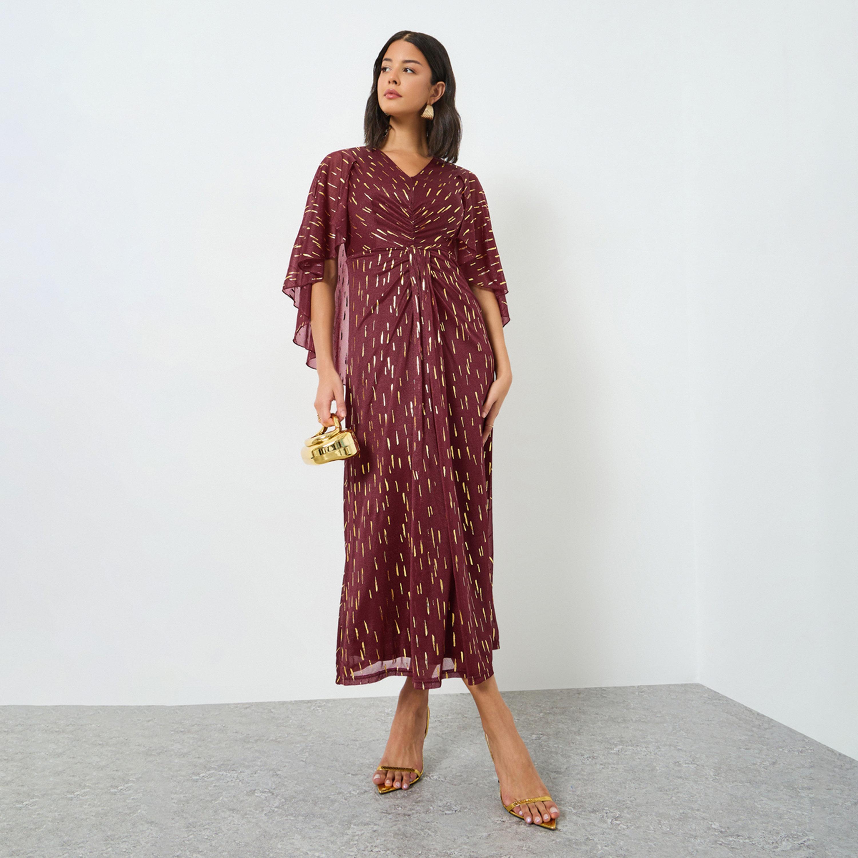 فستان طويل بطبعة فويل وأكمام كيب-women-clothing-dresses-image-1