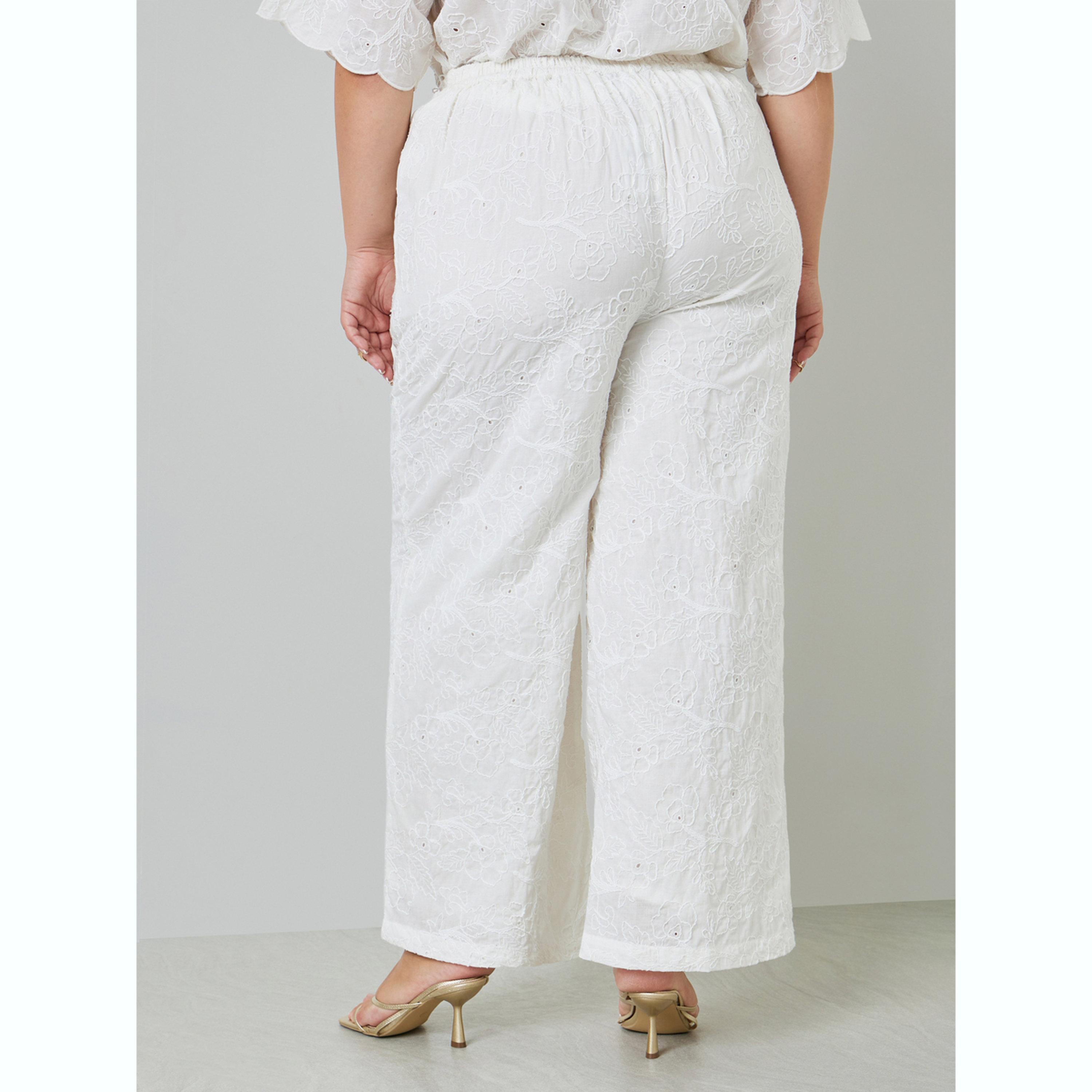 بنطال مطرز بجيوب جانبية بمقاس كبير-women-clothing-plussize-joggers-image-5