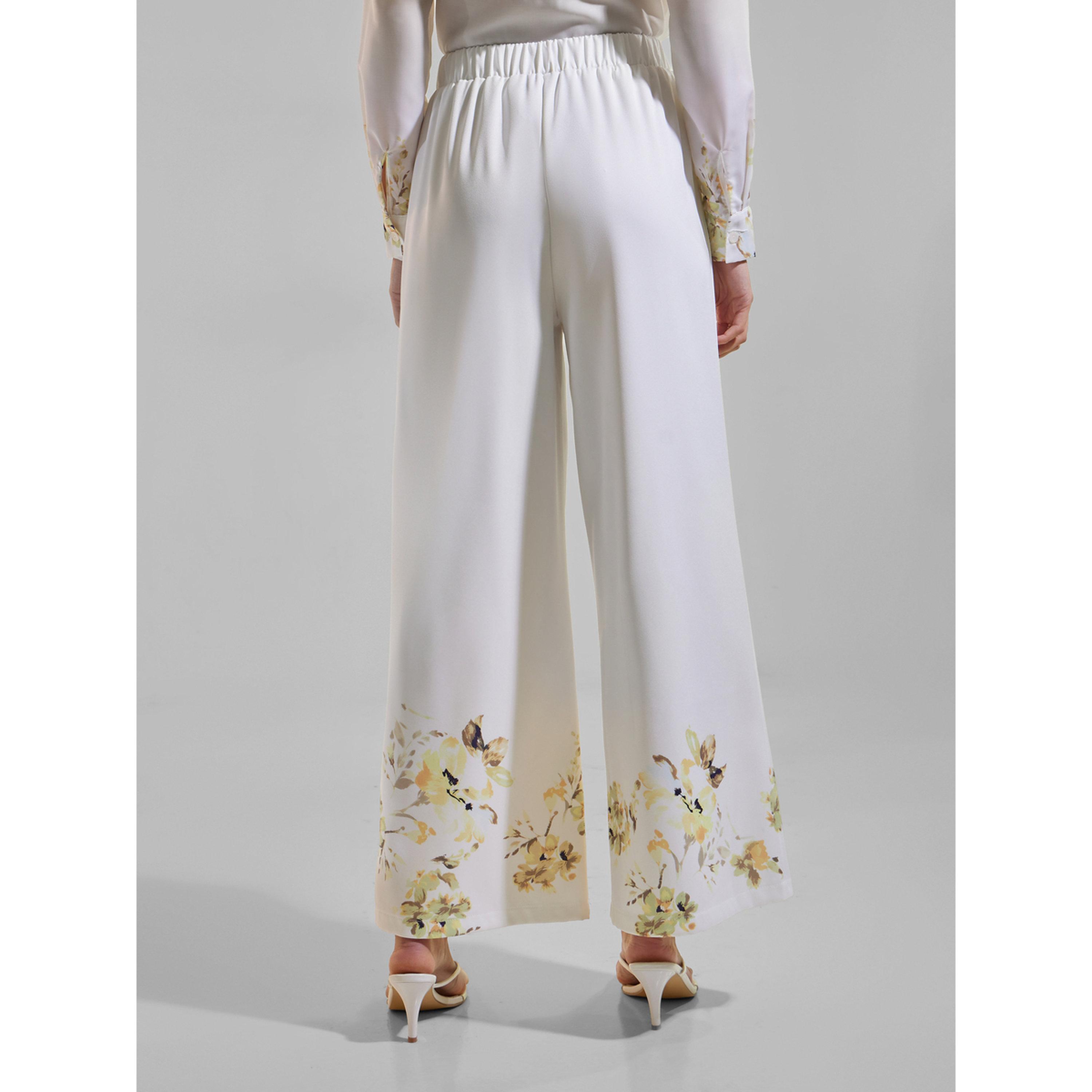 Styli Floral Print Wide Leg Trousers-women-clothing-bottoms-joggers-image-4