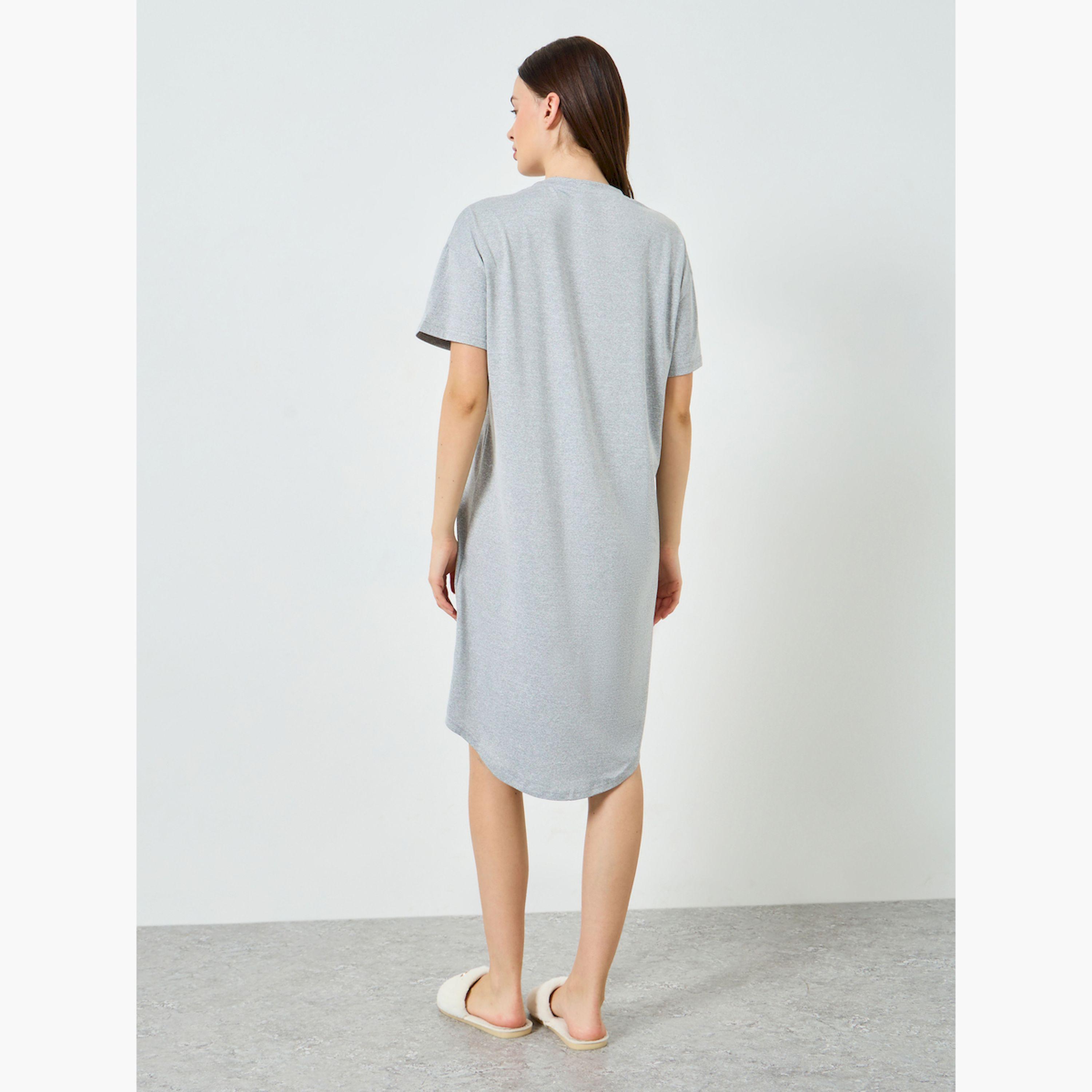 قميص نوم مطبوع بأكمام قصيرة-women-clothing-nightwear-nighties-image-4