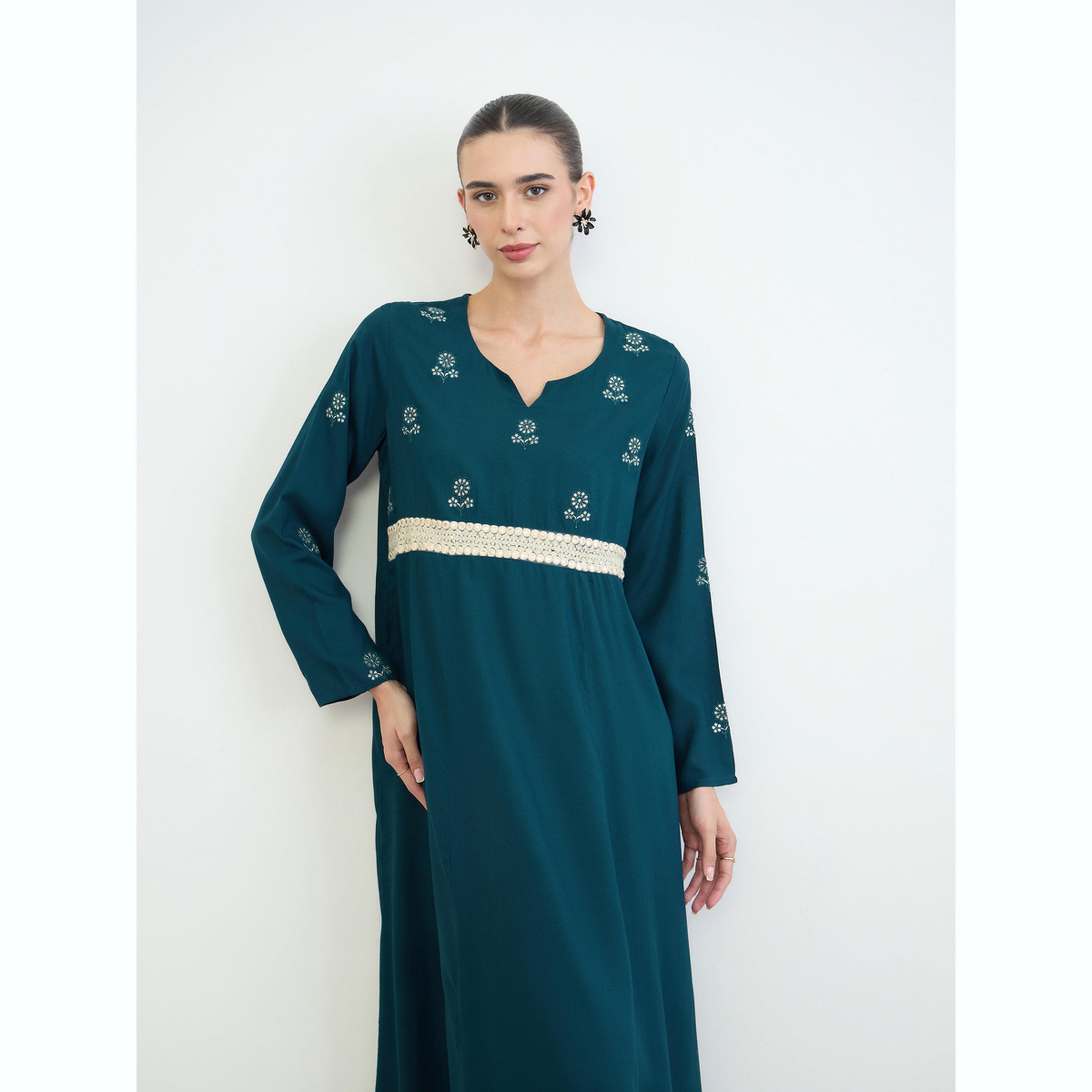 Amirah X Styli Mirror-Work Embroidered Jalabiya-women-arabicclothing-jalabiyas-image-3