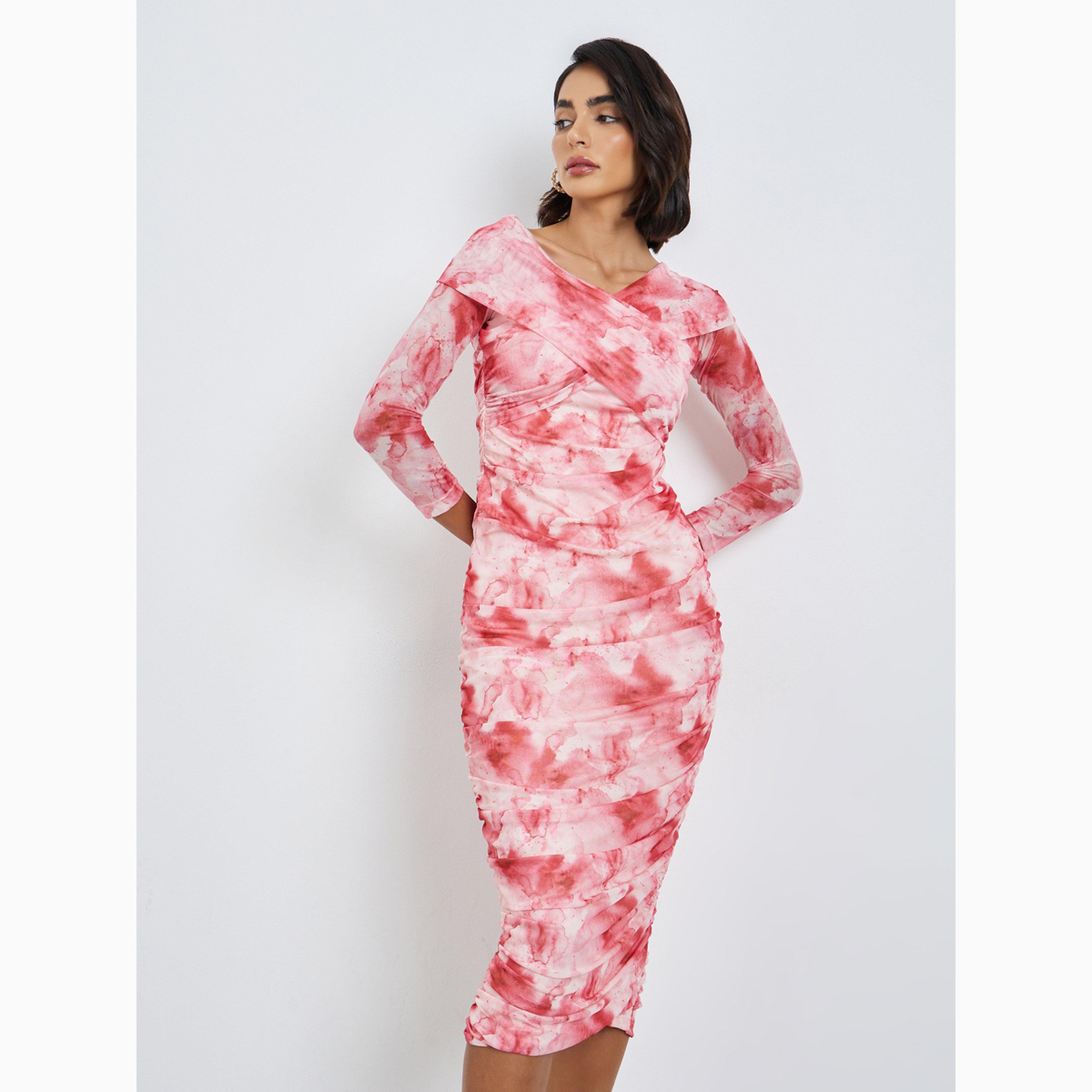 فستان ميدي ضيق بنقشة زهور وتفاصيل مزمومة-women-clothing-dresses-image-3