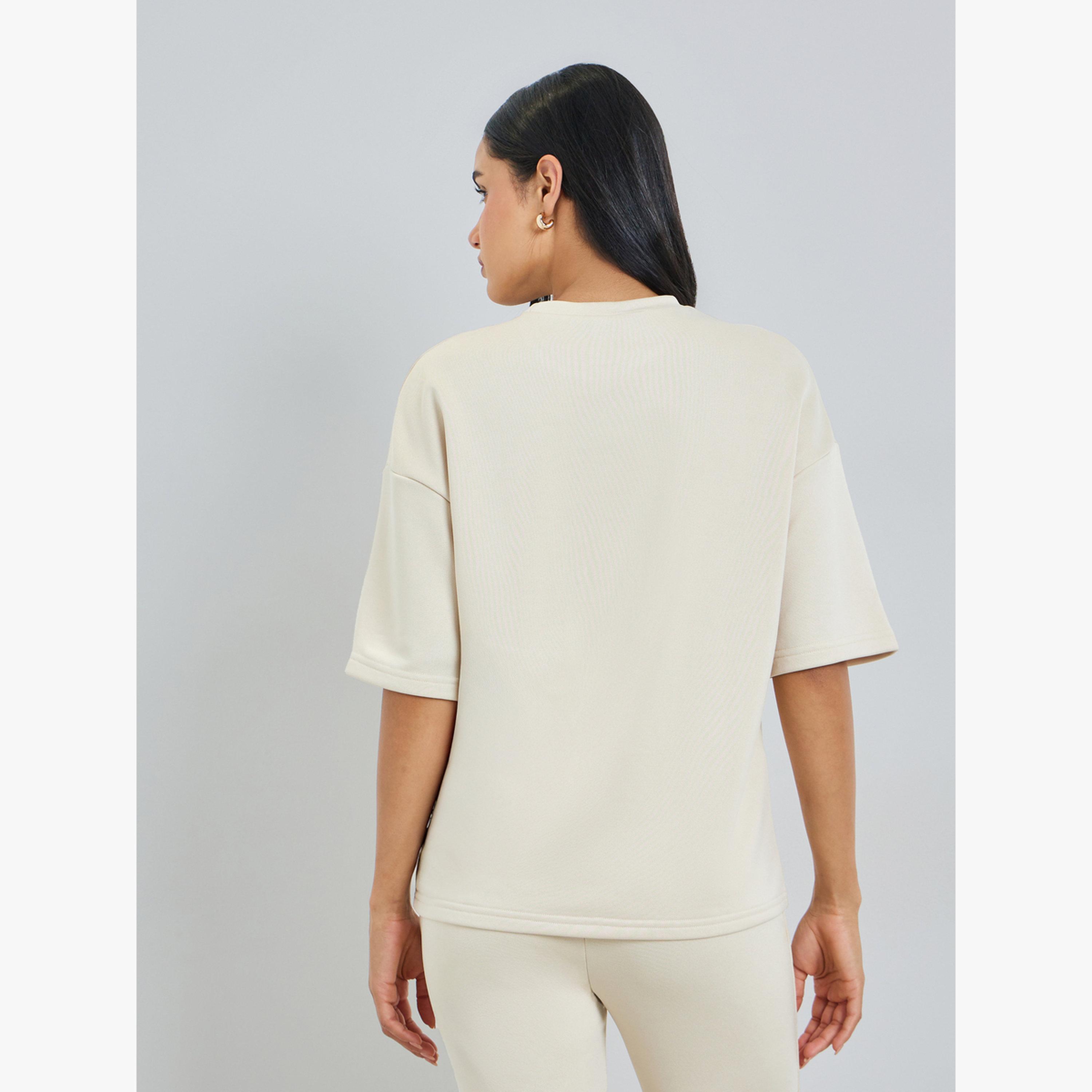 تيشيرت مقاس كبير بطبعة بارزة-women-clothing-tshirts-image-5