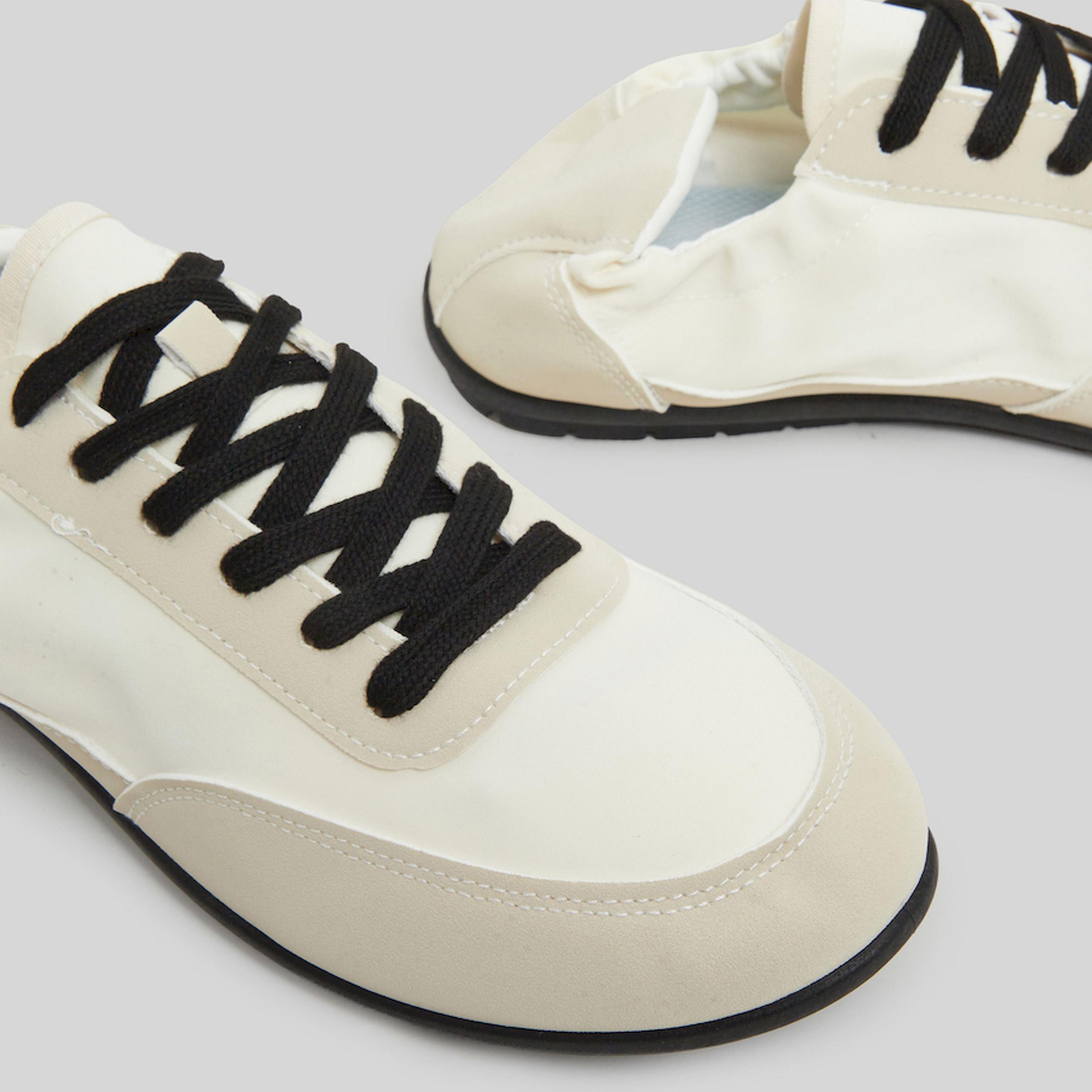 حذاء سنيكرز سهل الارتداء-men-shoes-sneakers-image-5
