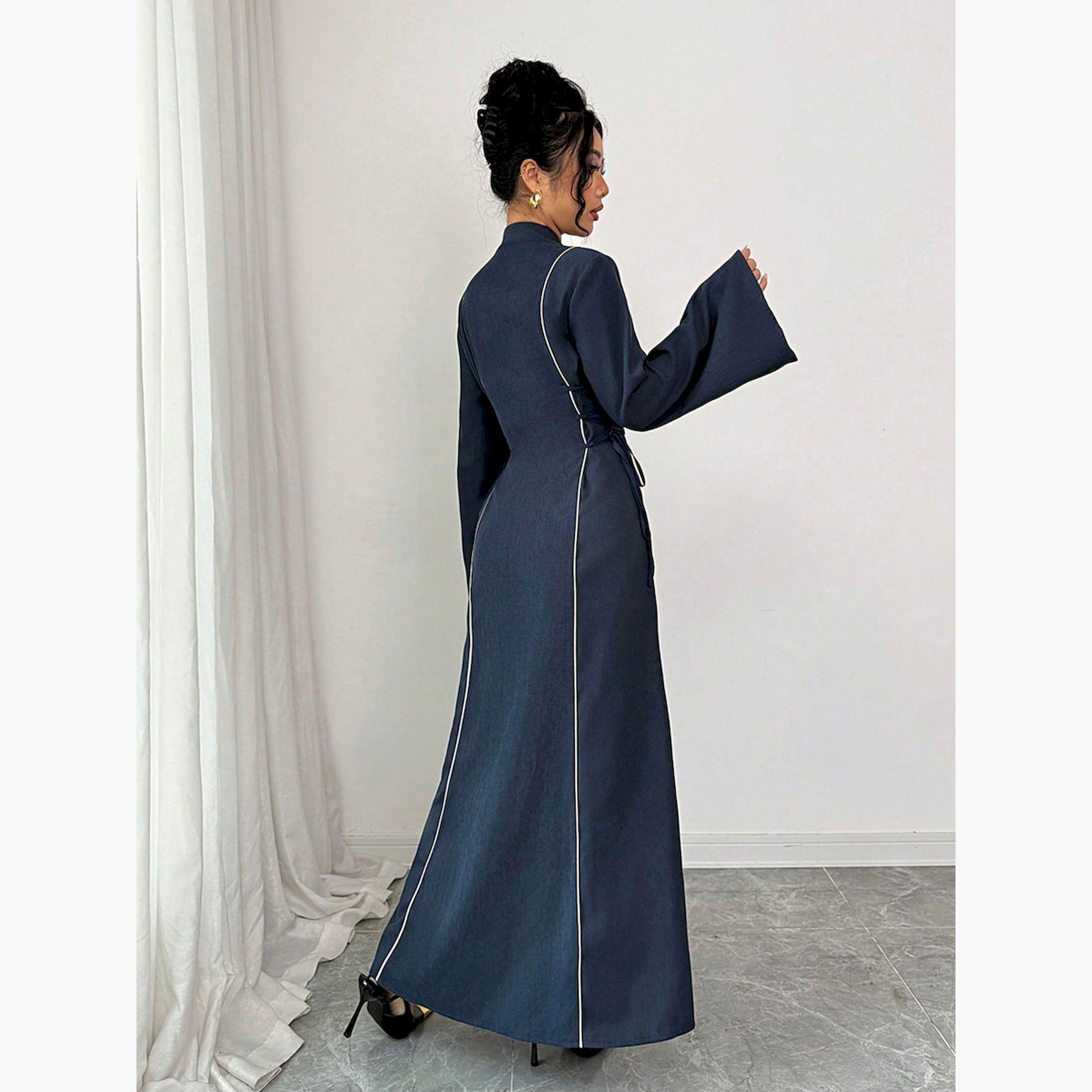 جلابية منقوشة بألواح زهور وتفاصيل شرابات-women-arabicclothing-jalabiyas-image-2