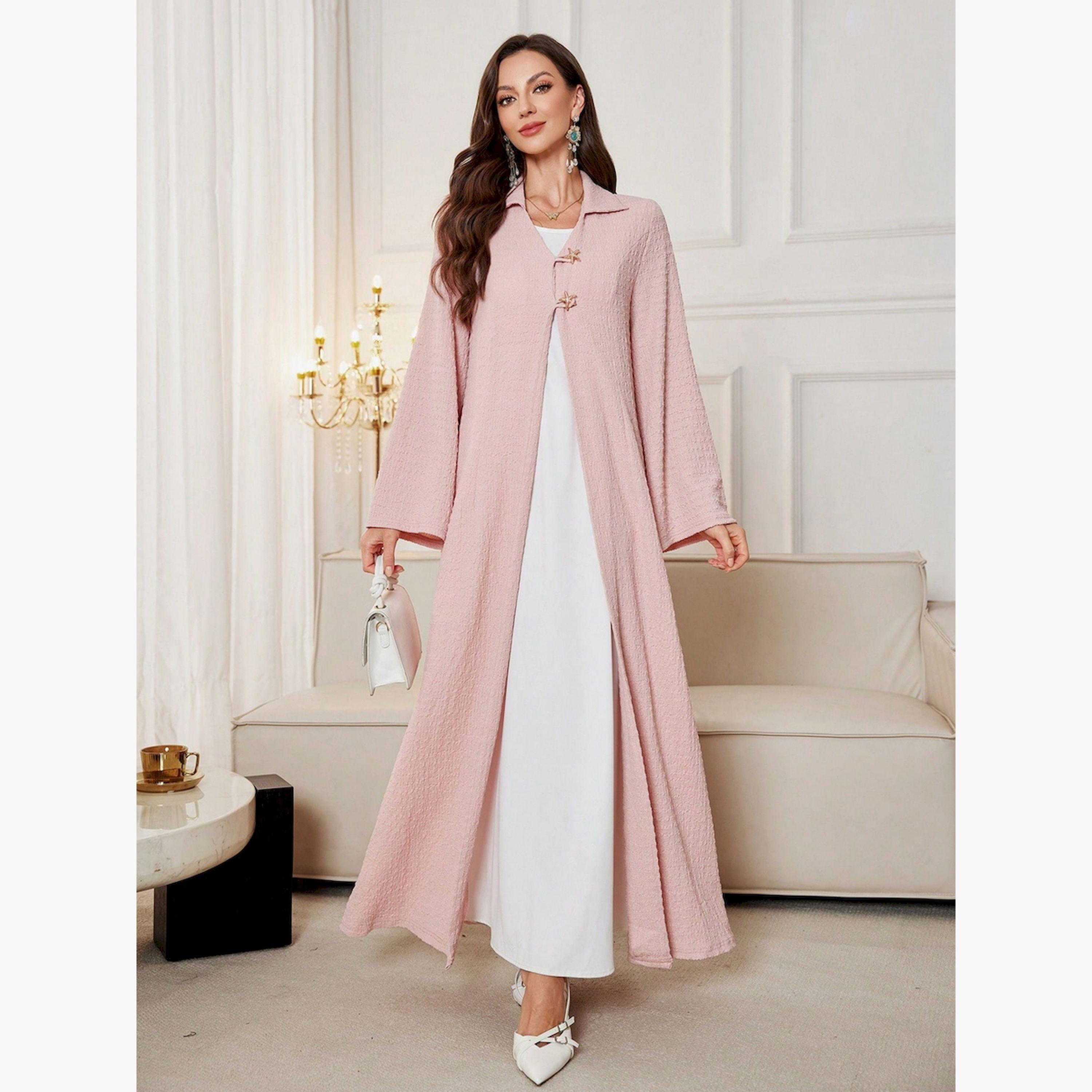 عباية بارزة الملمس بتفاصيل أزرار-women-arabicclothing-abayas-image-6