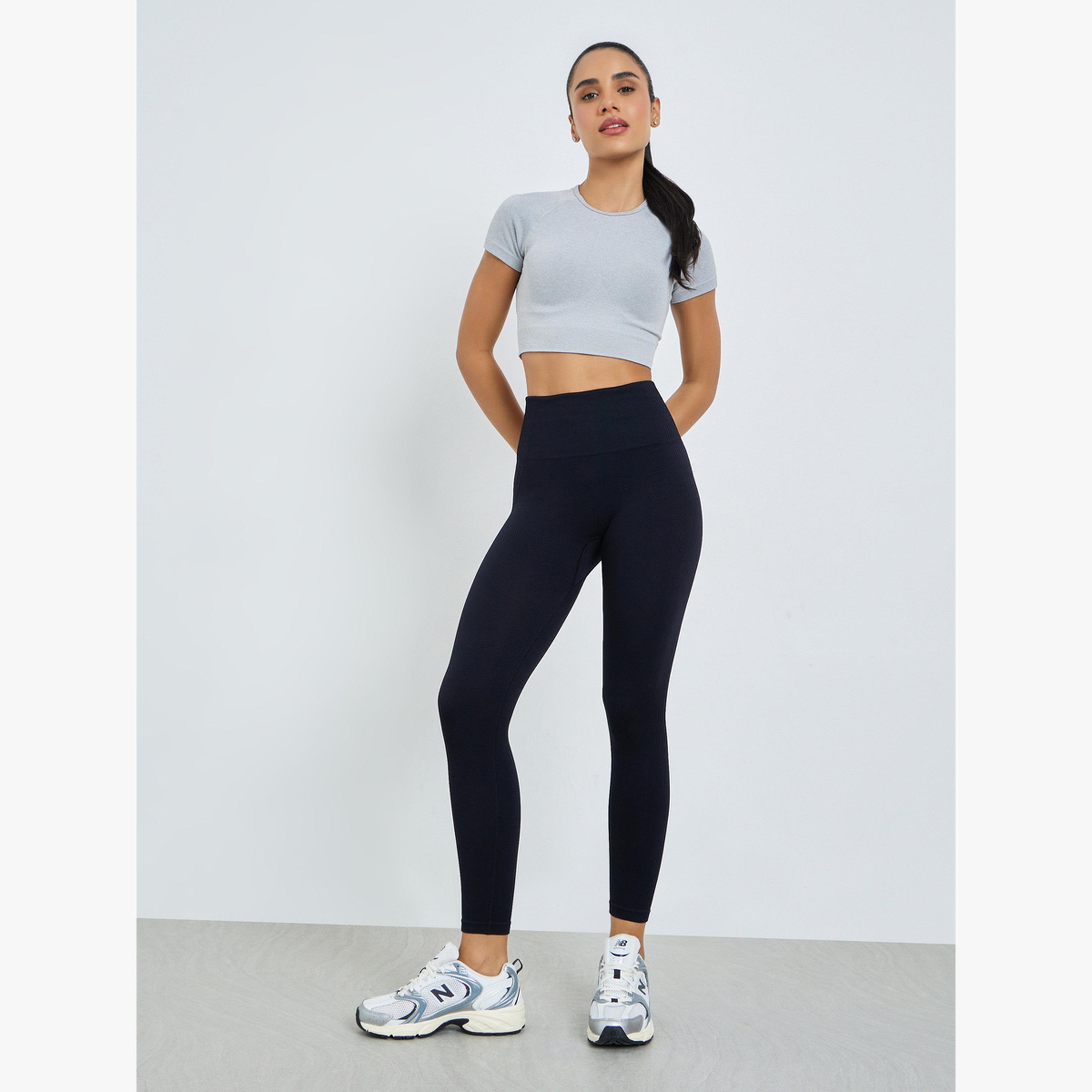 ليقنز بتصميم مضلع وخصر عريض-women-clothing-sportswearandactivewear-bottoms-leggings-image-2