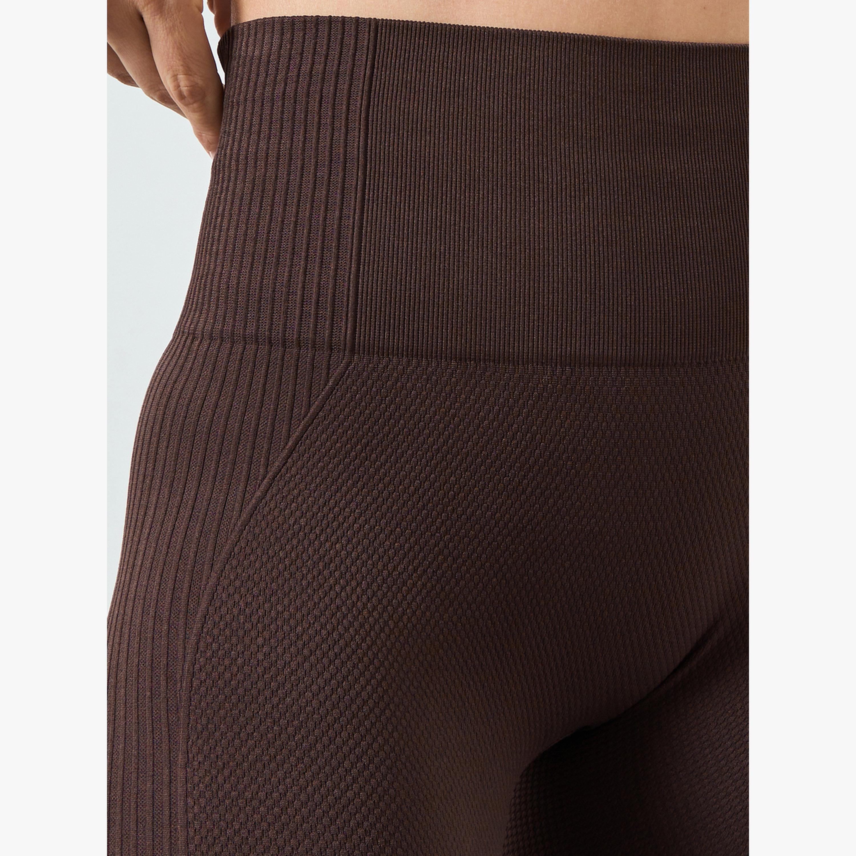 ليقنز بتصميم مضلع وخصر عريض-women-clothing-sportswearandactivewear-bottoms-leggings-image-4