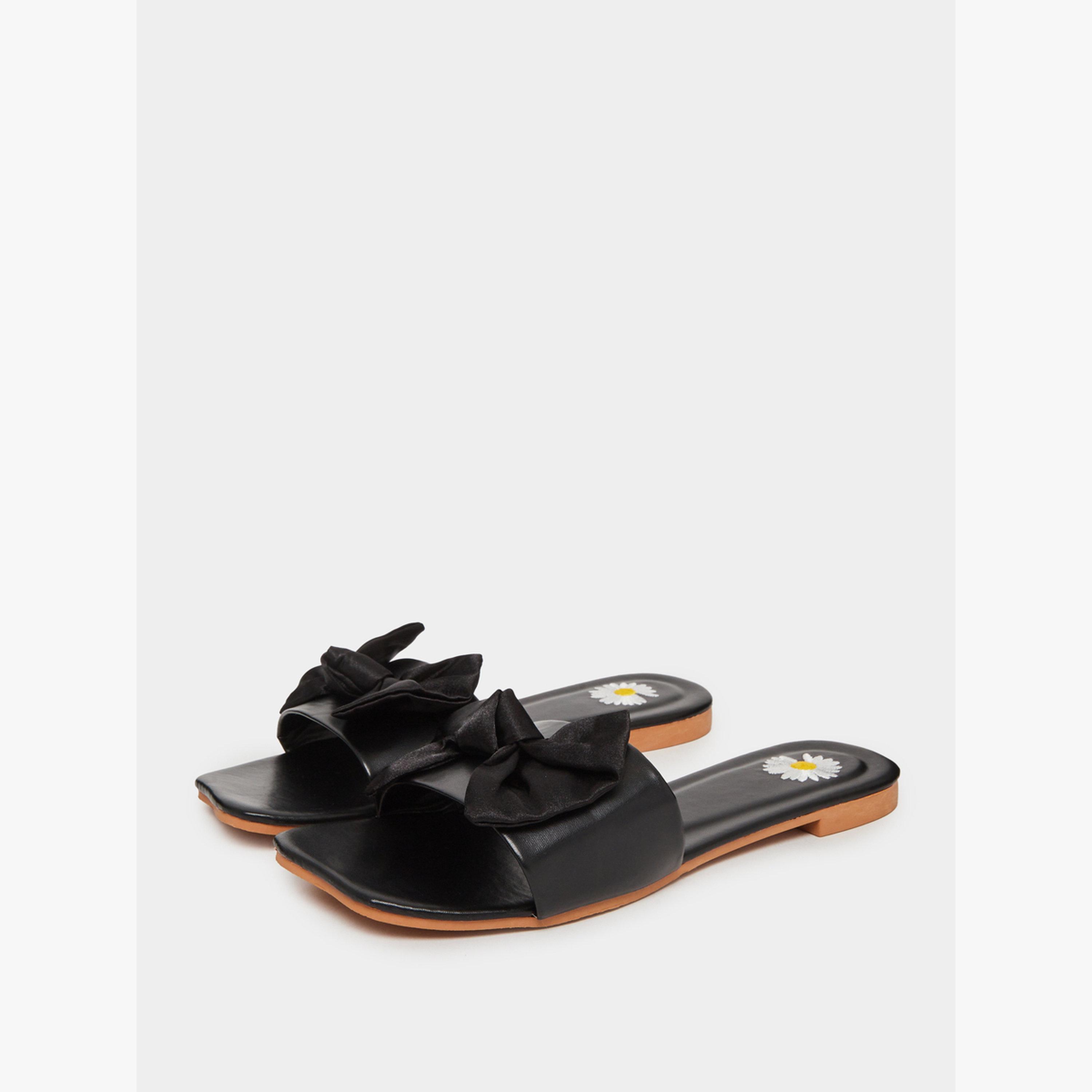 شبشب فلات سهل الارتداء بفيونكة-women-shoes-sandals-flats-image-1
