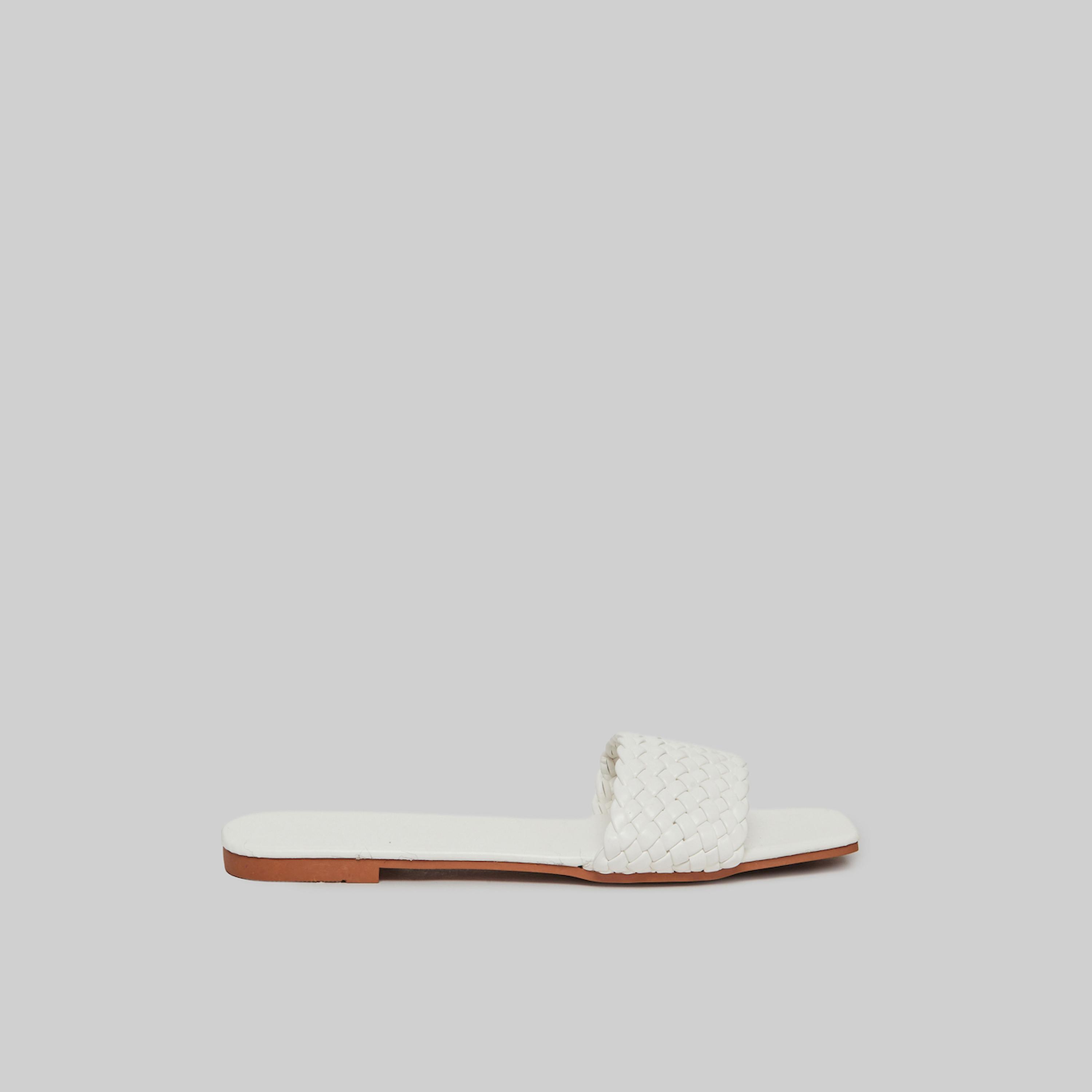 تيك تو × ستايلي - صندل مسطح أبيض مضفر سهل الارتداء-women-shoes-sandals-flats-image-2