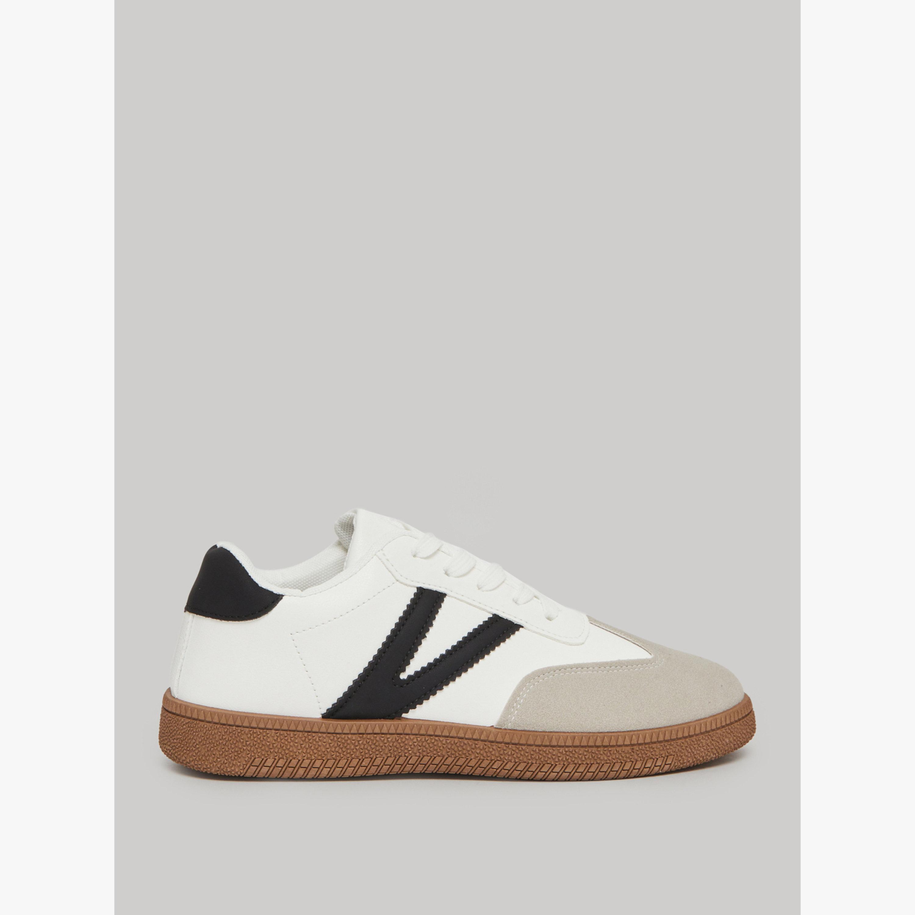 حذاء رياضي برباط وأجزاء متداخلة-women-shoes-sneakers-image-2