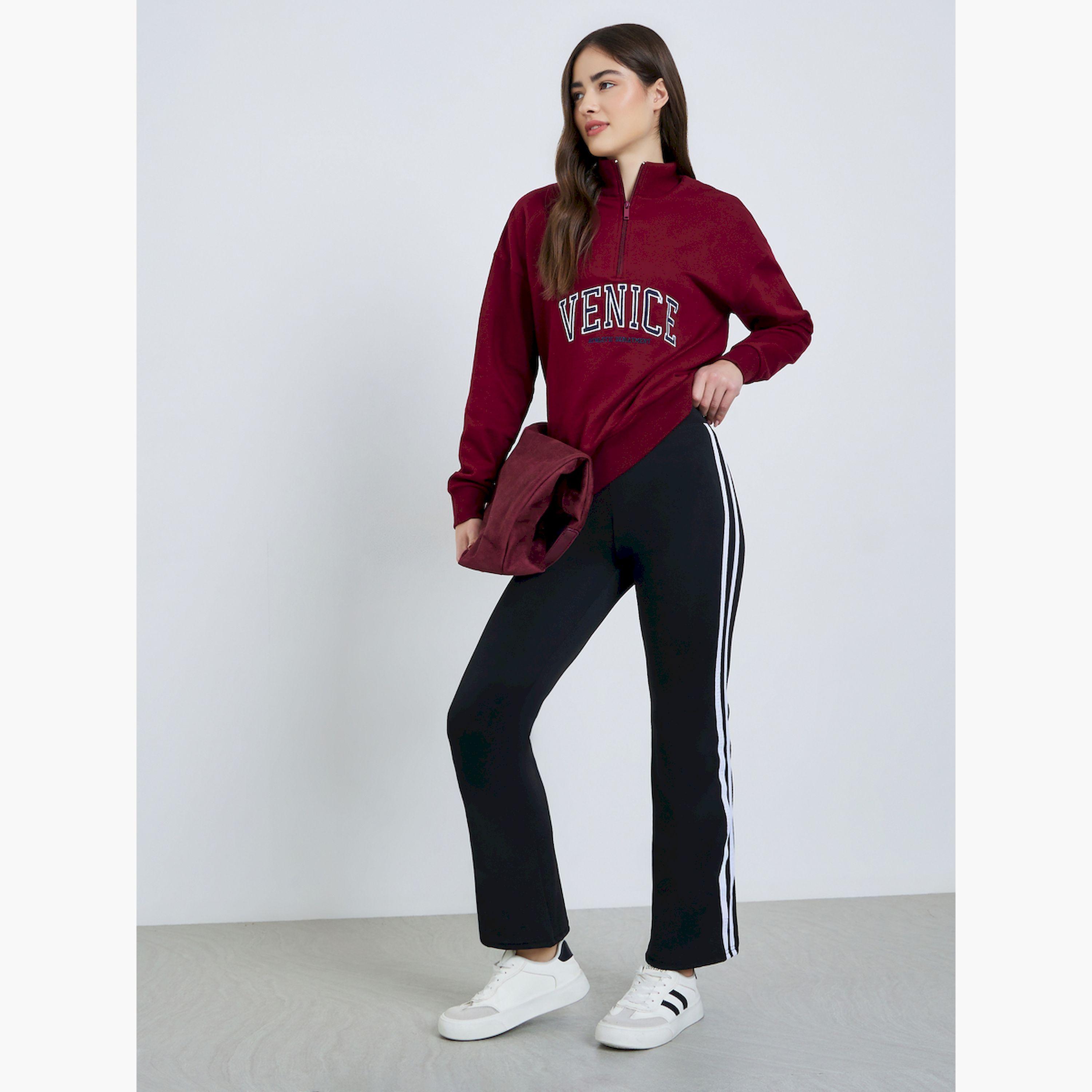 بنطال ليقنز بشرائط جانبية وقصة واسعة-women-clothing-bottoms-leggings-image-3