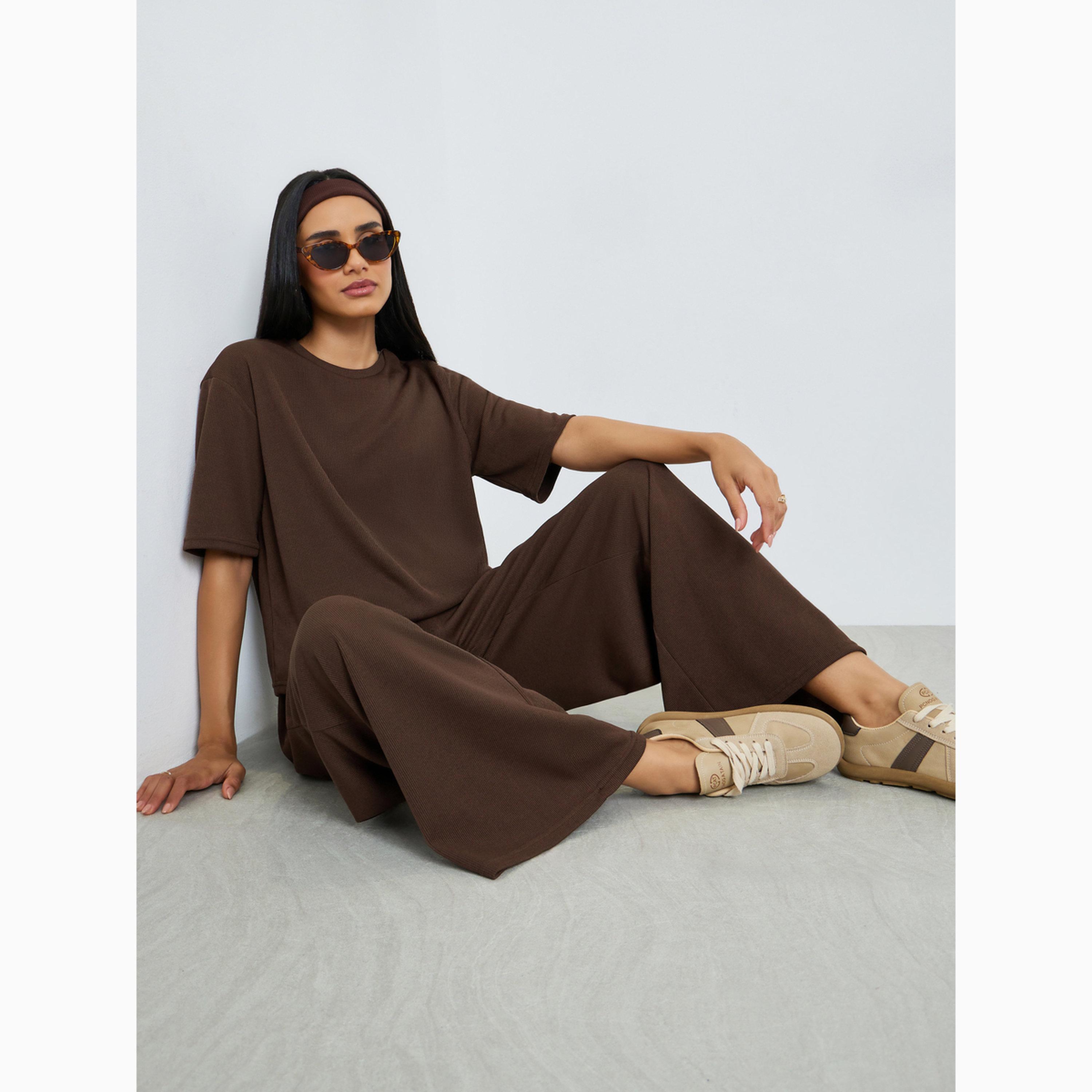 Styli Brown Ribbed T-Shirt and Wide Leg Joggers Co-Ords-women-clothing-coordsets-image-2