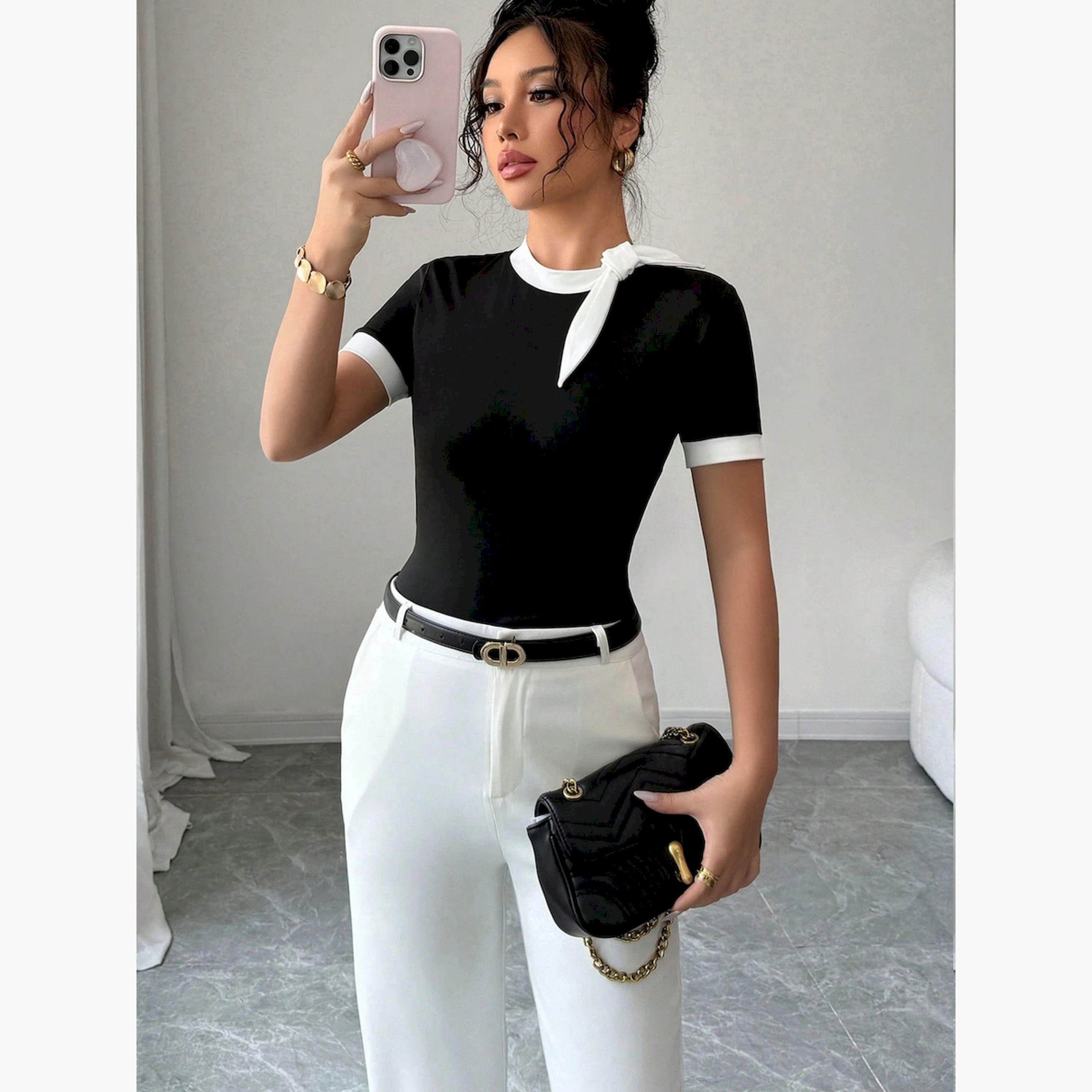 تيك تو × ستايلي - بلوزة سوداء قصيرة الأكمام بحواف بيضاء-women-clothing-shirtsandblouses-blouses-image-4
