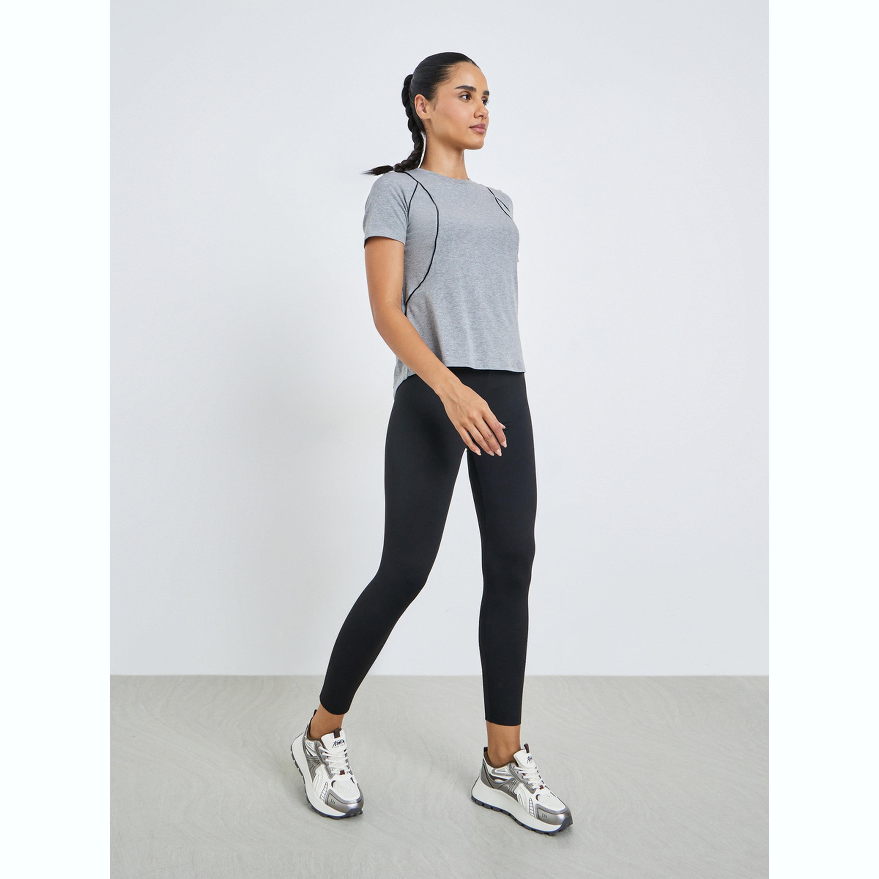 بلوزة رمادي ميلانج بتفاصيل درزات مباينة-sports-women-clothing-tshirtsandvests-image-2