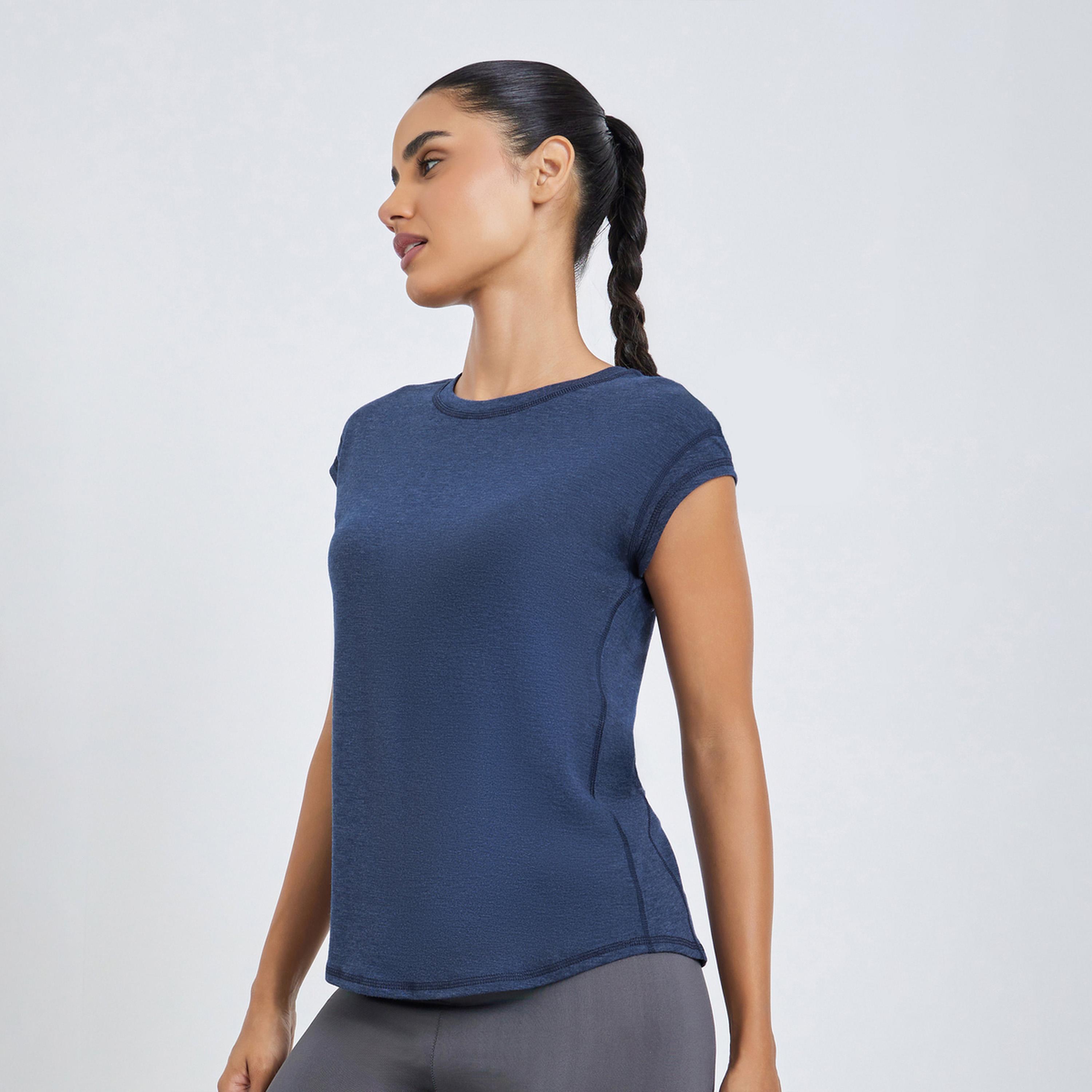 توب رياضي كحلي ميلانغ بتفاصيل درزات متناسقة-sports-women-clothing-tshirtsandvests-image-1