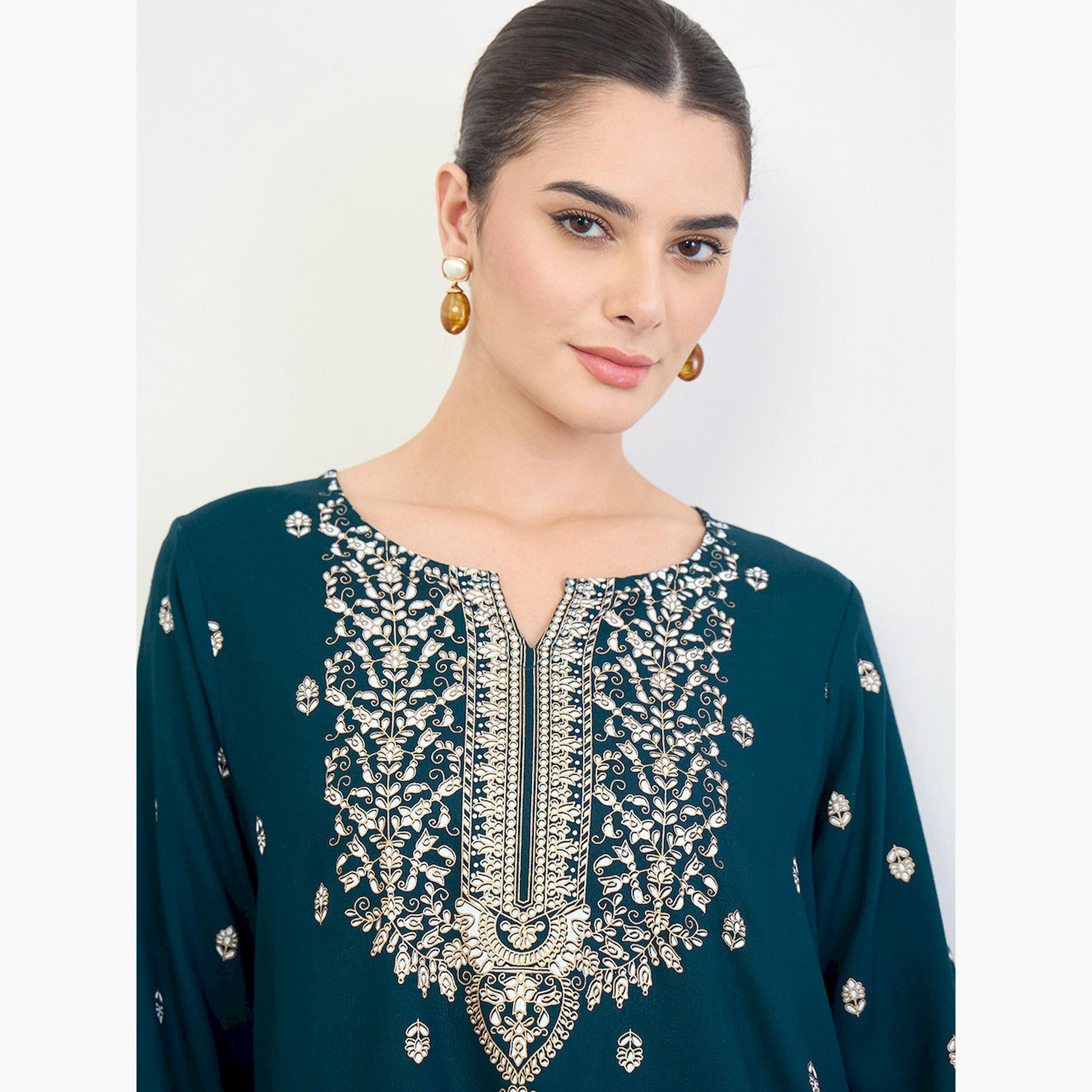 Amirah X Styli Navy Blue Border Print Long Sleeve Jalabiya-women-arabicclothing-jalabiyas-image-5