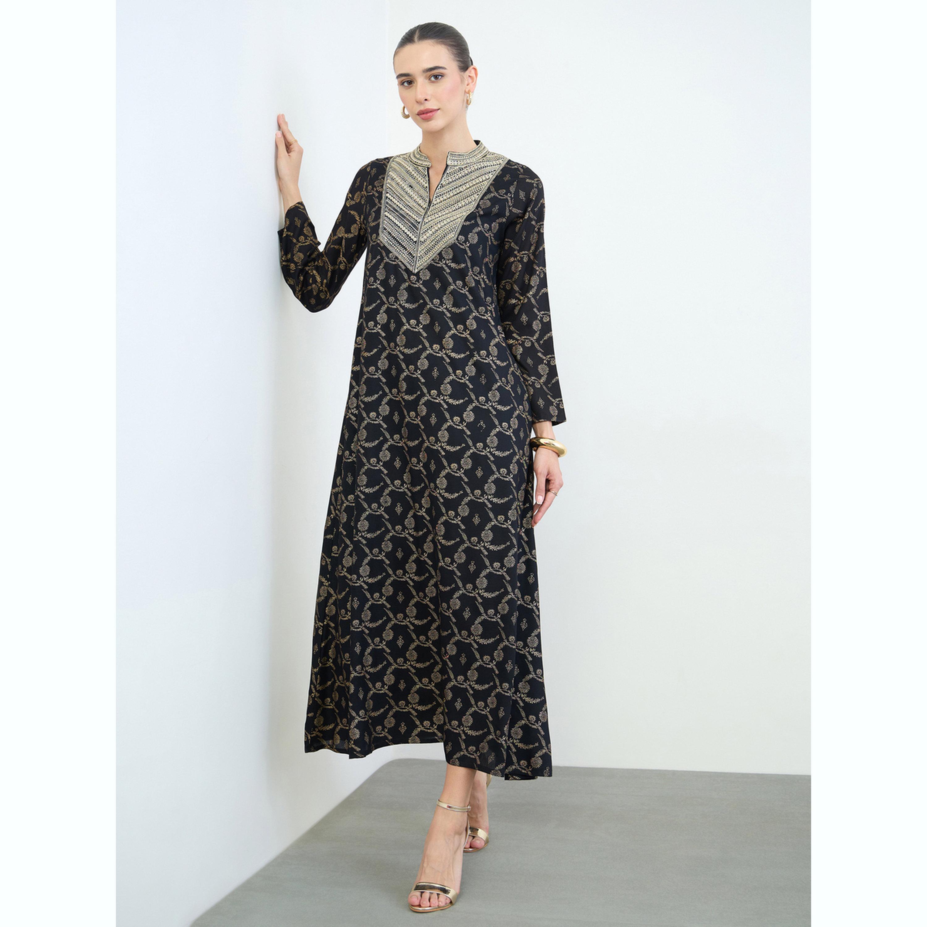 جلابية طويلة مطبعة بالكامل مع تفاصيل مُطرّزة-women-arabicclothing-jalabiyas-image-3