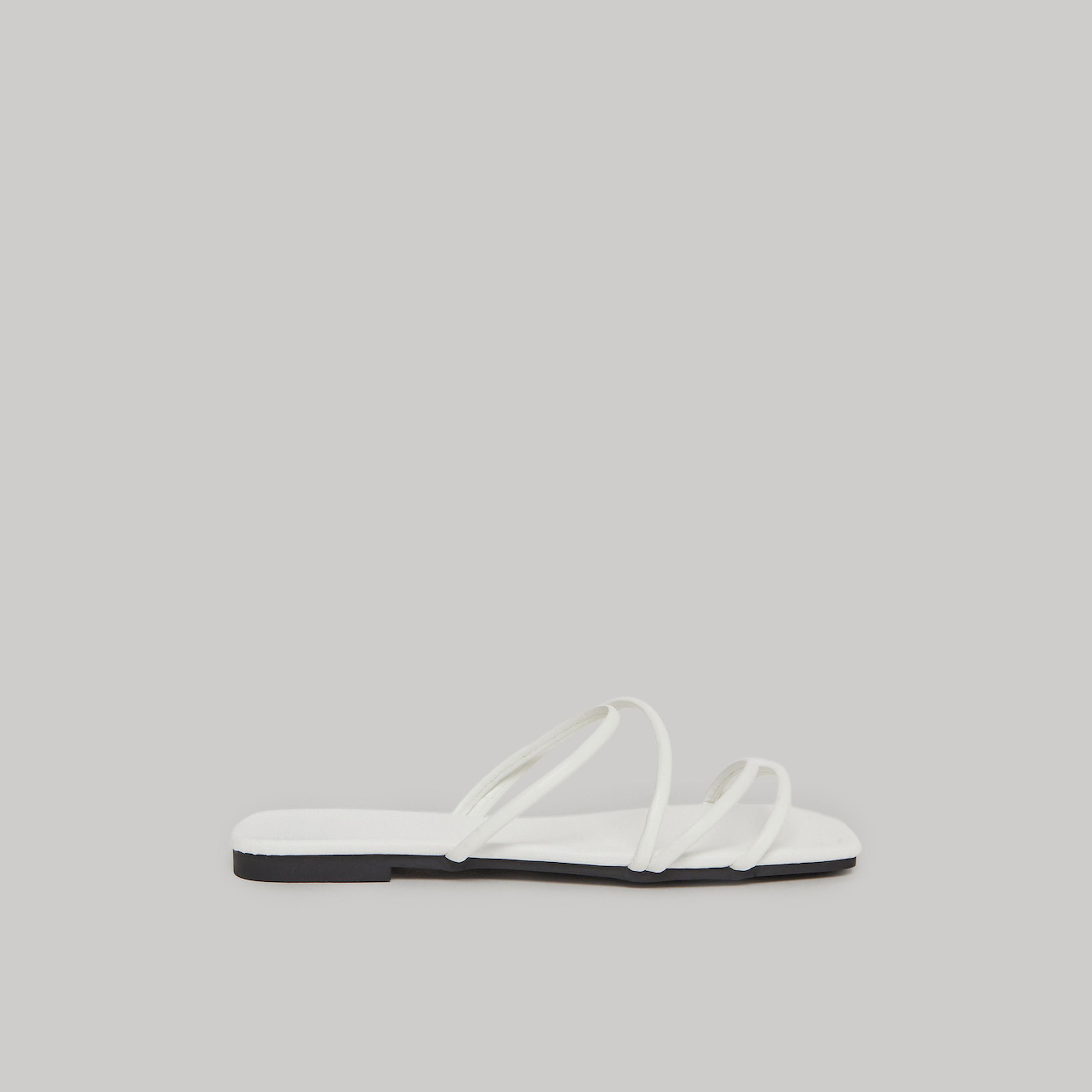 تيك تو × ستايلي - صندل أبيض مسطح سهل الارتداء بأشرطة-women-shoes-sandals-flats-image-2