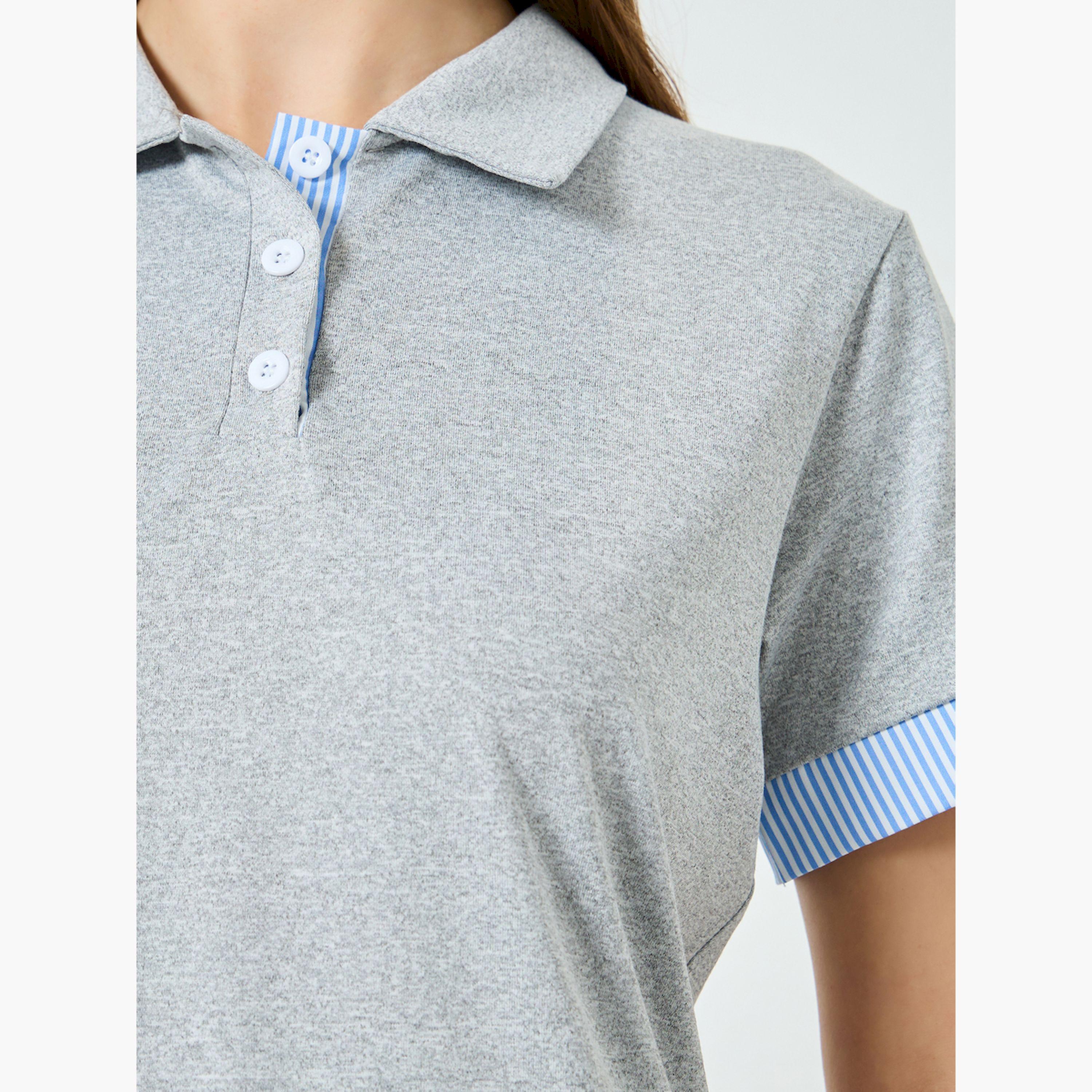 تيشيرت بياقة بولو وتفاصيل مُتباينة-women-clothing-tshirts-image-5